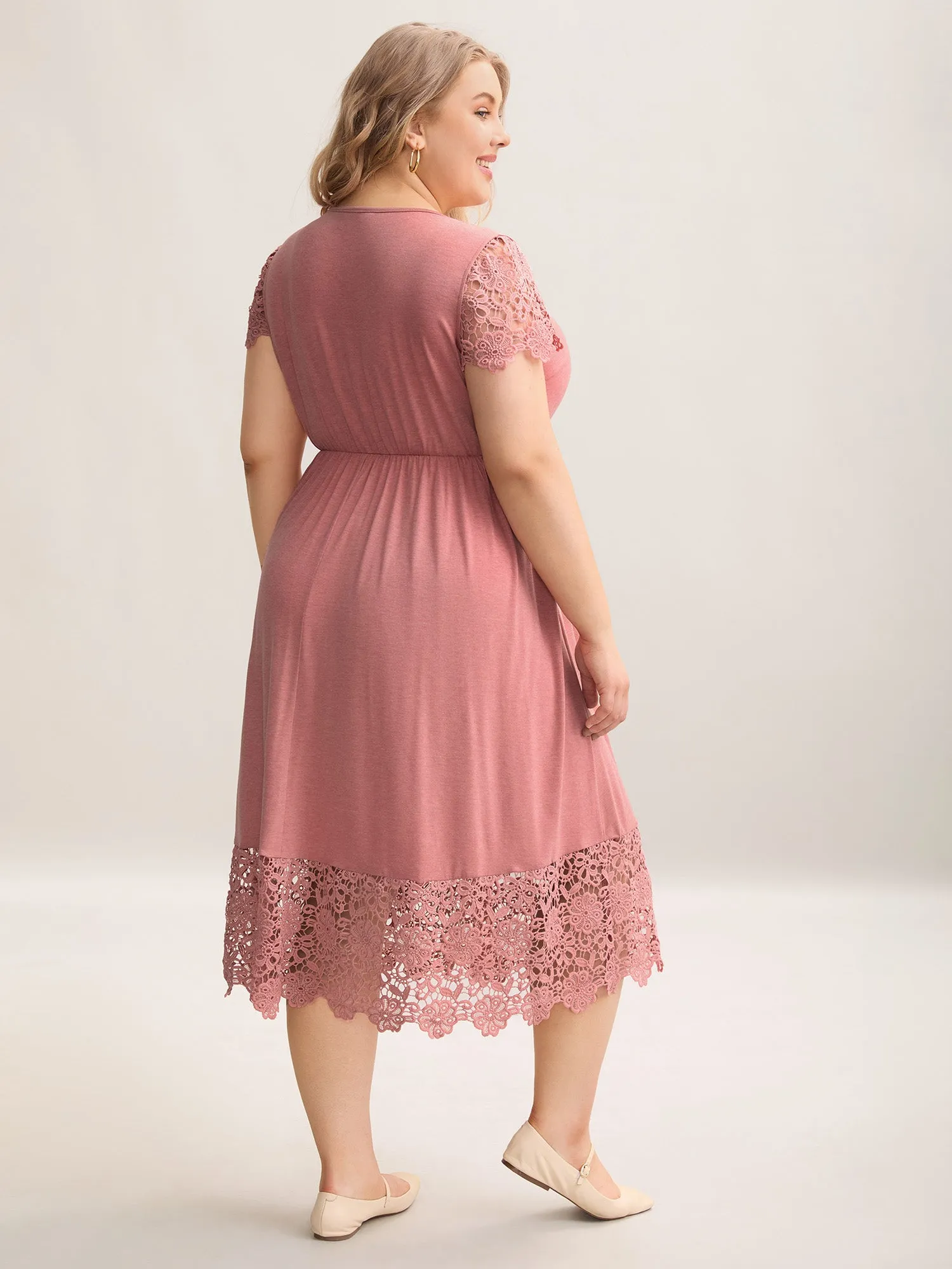 Stretchy Waist Lace Pockets Midi Dress sold by Bloomchic product image thumbnail 4