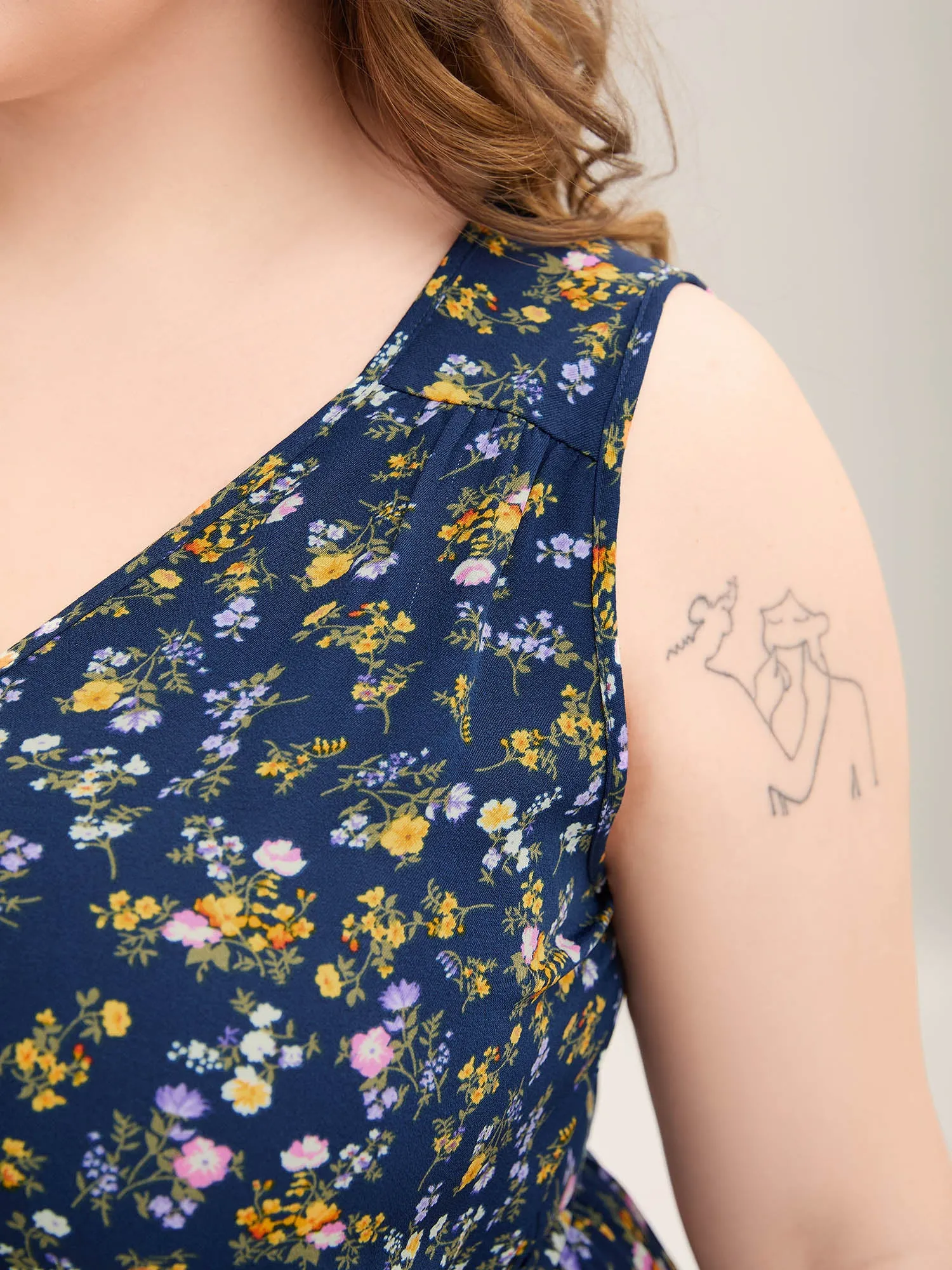 Stretch Woven Floral Belted Pockets Midi Dress sold by Bloomchic product image thumbnail 2