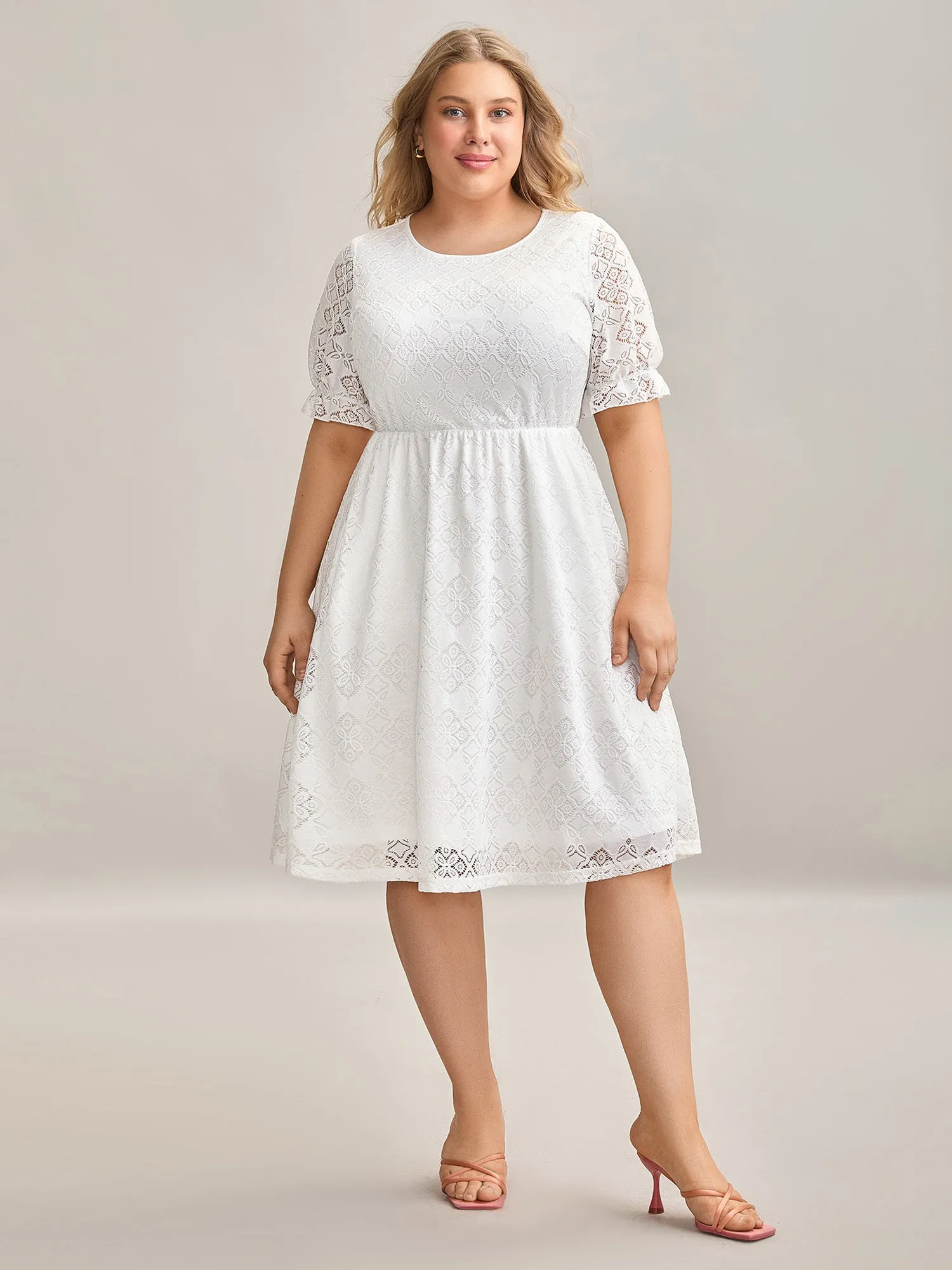 Textured Ruffled Sleeve Pockets Midi Dress sold by Bloomchic product image thumbnail 4