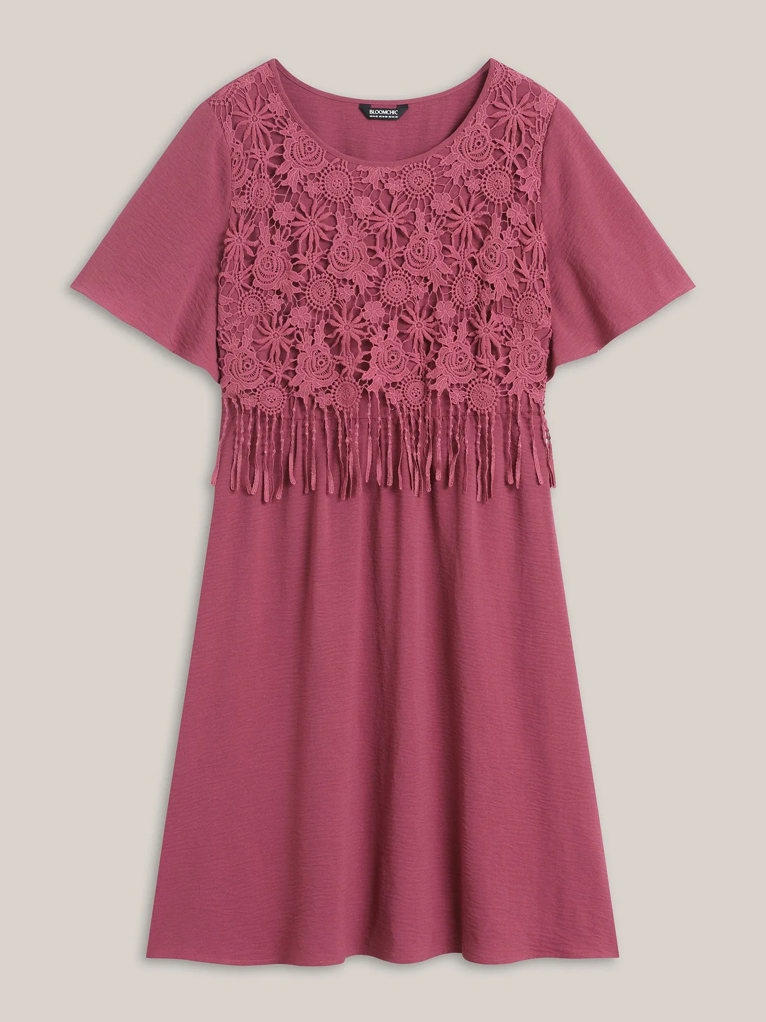 Lace Detail Pockets Round Neck Midi Dress sold by Bloomchic product image thumbnail 5
