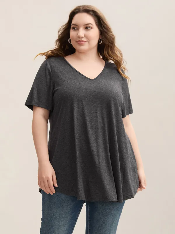 Curved Hem V-Neck Plain Knit Top sold by Bloomchic
