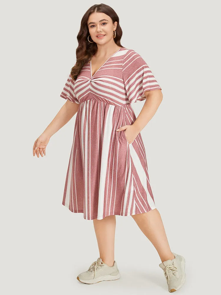 Striped Print Pocket Twist Front Dress sold by Bloomchic product image thumbnail 4