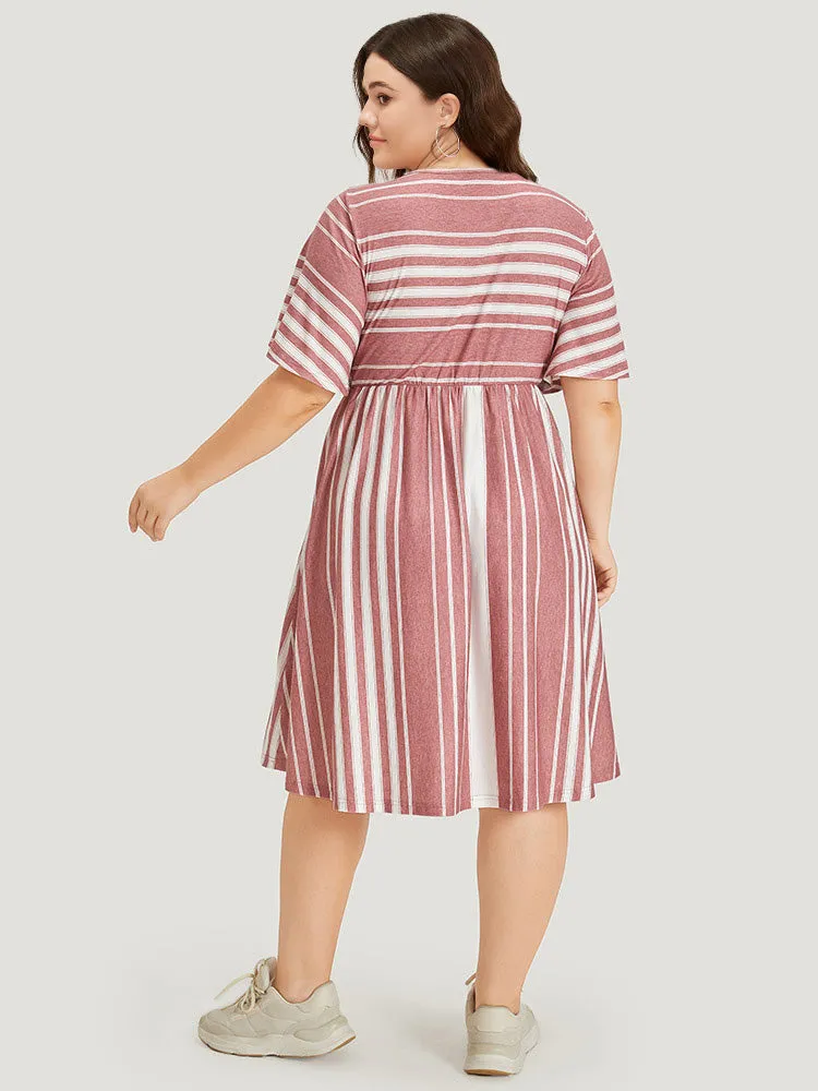 Striped Print Pocket Twist Front Dress sold by Bloomchic product image thumbnail 5