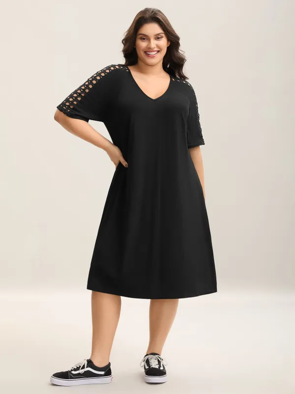 Supersoft Cut-Out Sleeve Midi Dress sold by Bloomchic