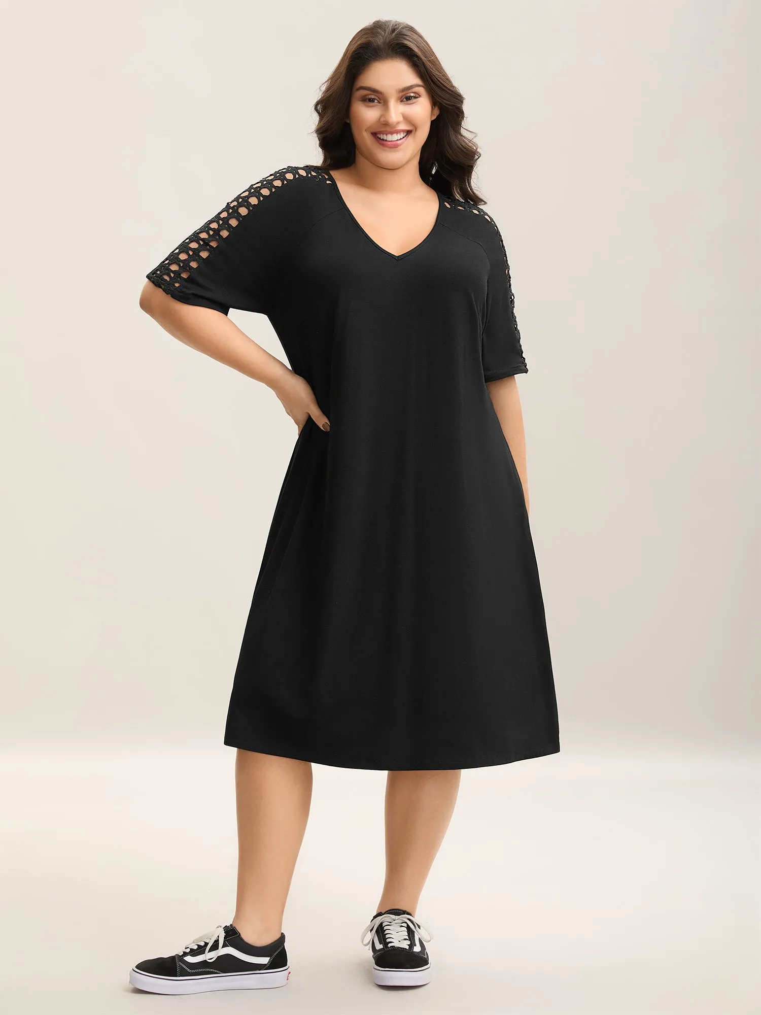 Supersoft Cut-Out Sleeve Midi Dress sold by Bloomchic