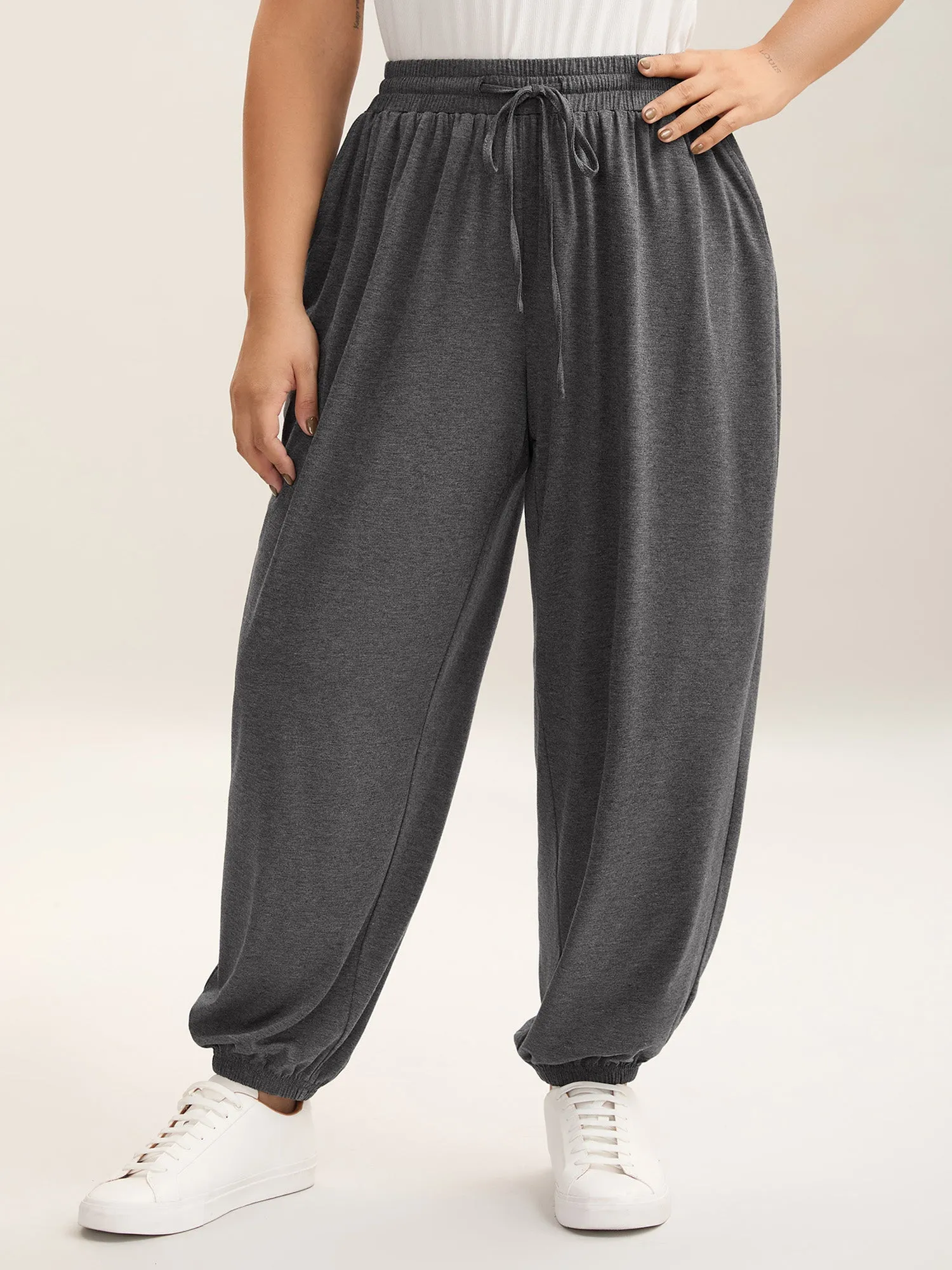 Color Contrast Drawstring Jogger Pants sold by Bloomchic