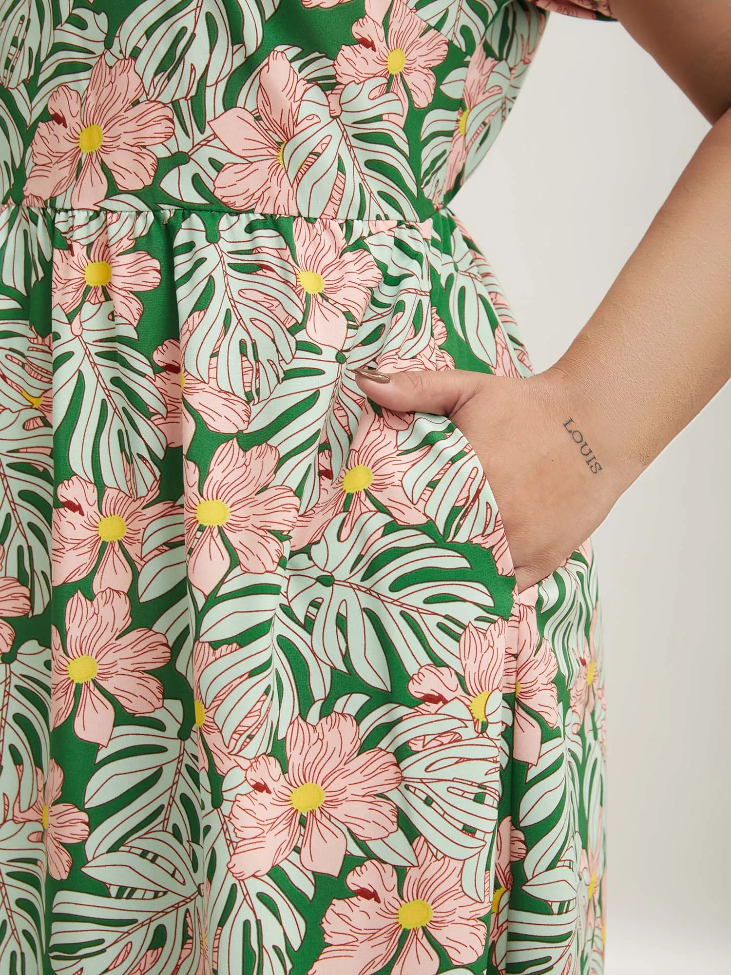 Spring Things Printed Pockets Midi Dress sold by Bloomchic product image thumbnail 2