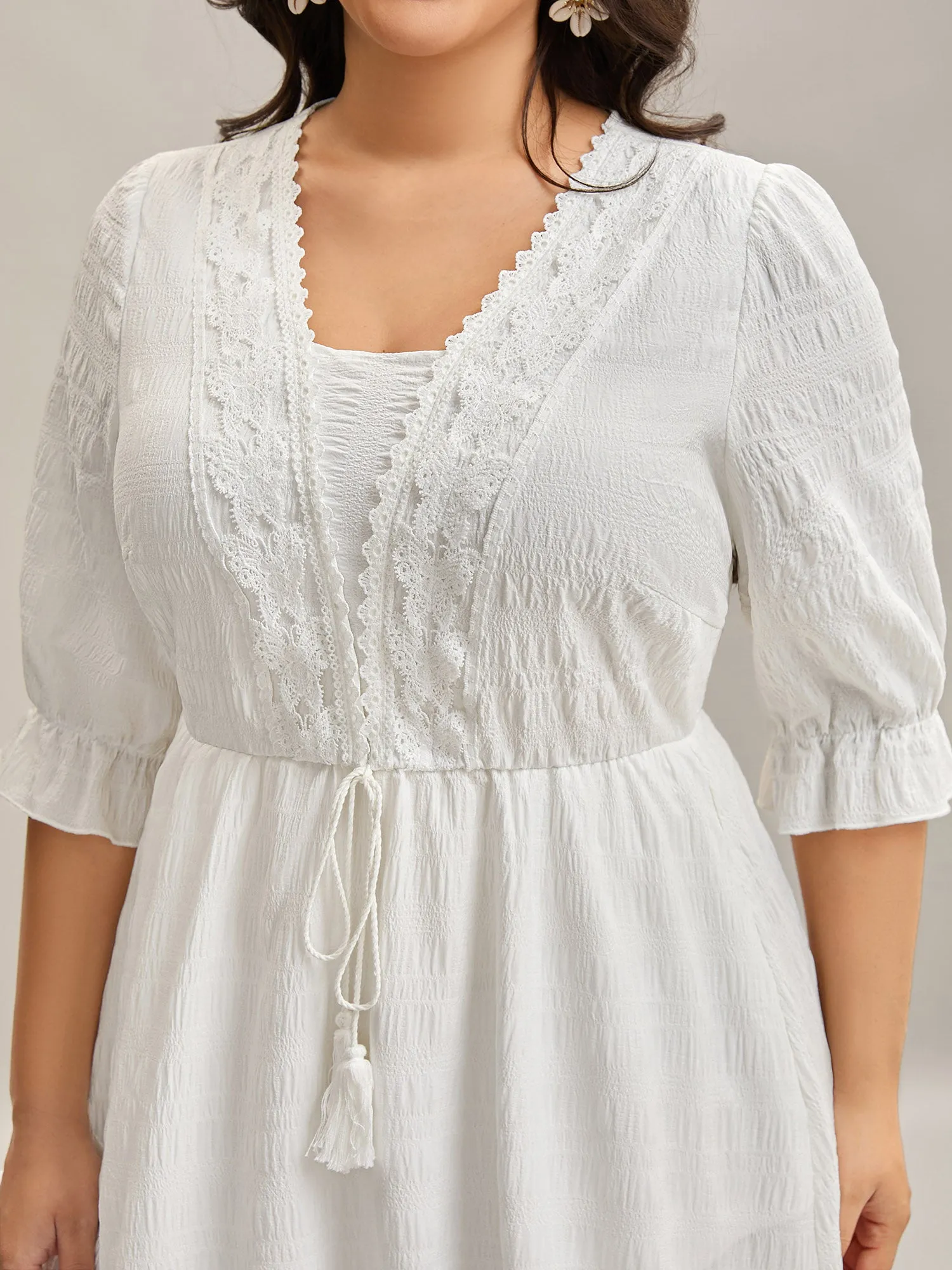 Textured Lace Waist-Tie Midi Dress sold by Bloomchic product image thumbnail 2