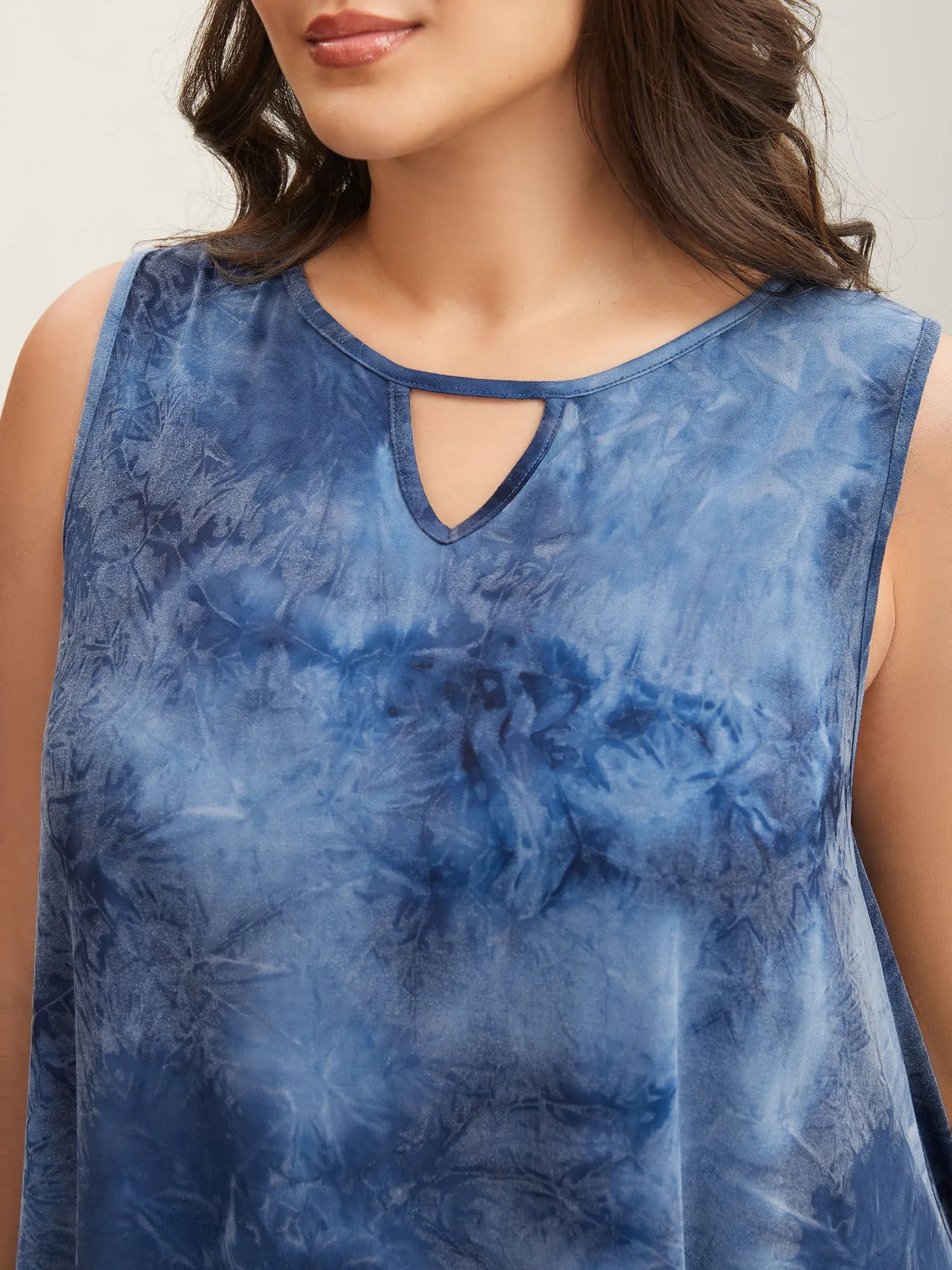 Tie-Dye Keyhole Long Tank Top sold by Bloomchic product image thumbnail 2