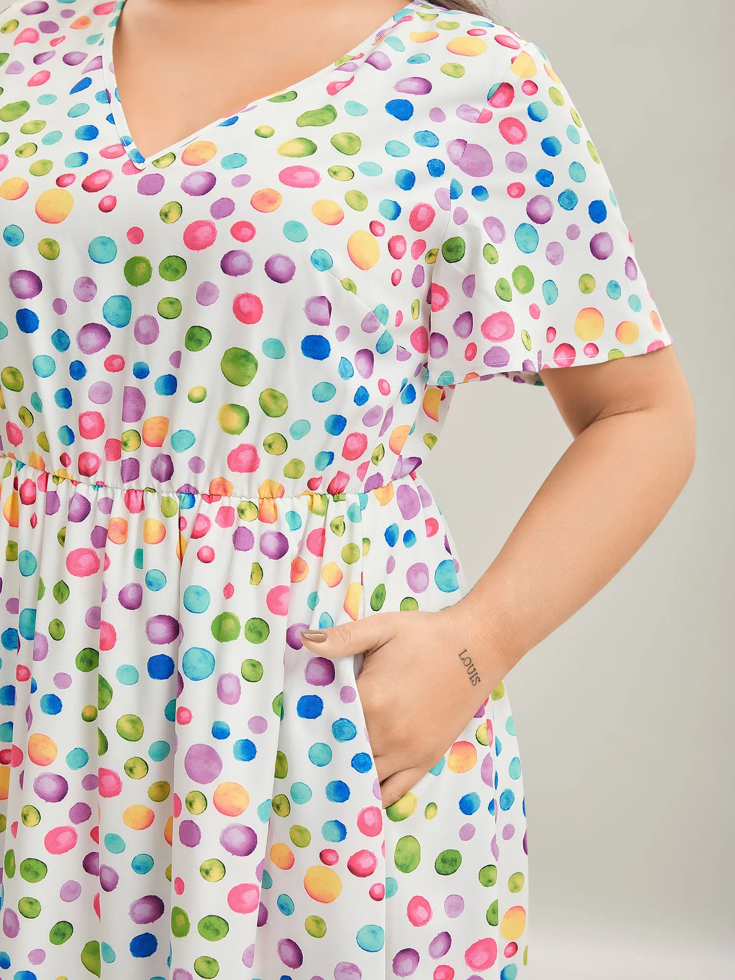Polka Dots Print Pockets V-Neck Midi Dress sold by Bloomchic product image thumbnail 2