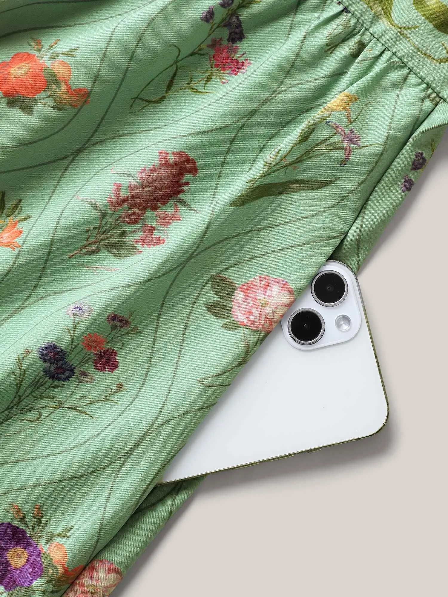 Garden Print Pockets Puff Sleeve Midi Dress sold by Bloomchic product image thumbnail 5