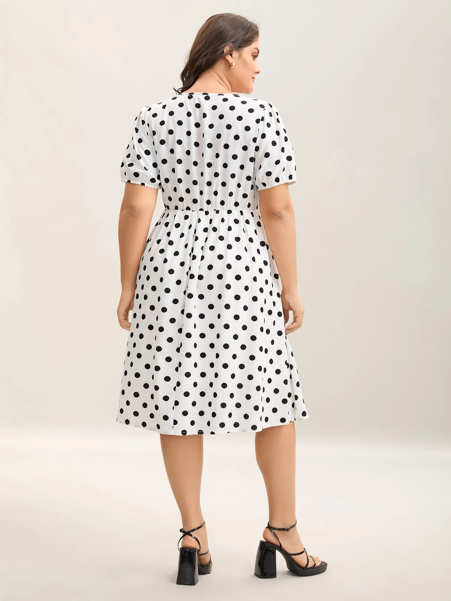 Polka Dot Print Pockets Midi Dress sold by Bloomchic product image thumbnail 4