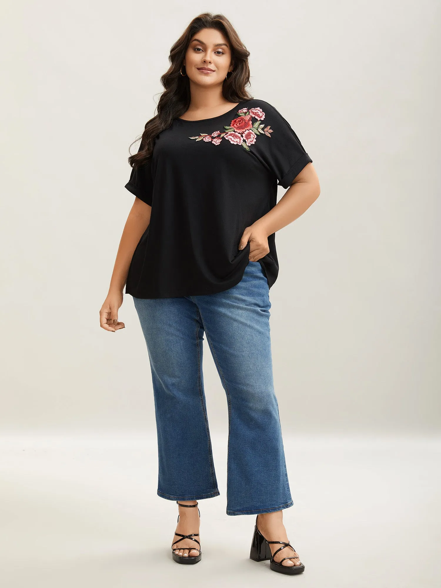 Floral Detail Stretchy Knit Plain Top sold by Bloomchic product image thumbnail 4