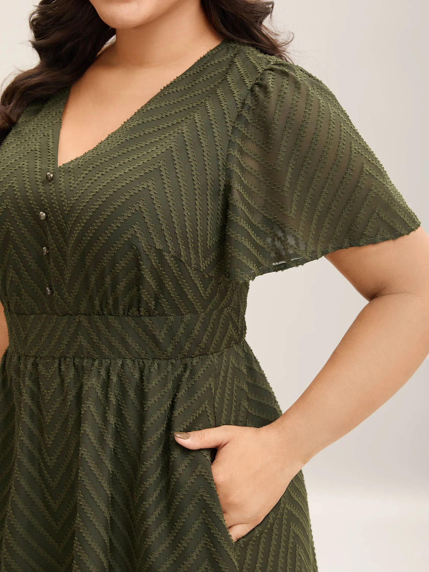 Textured Woven-Like Cinched-Waist Midi Dress sold by Bloomchic product image thumbnail 2