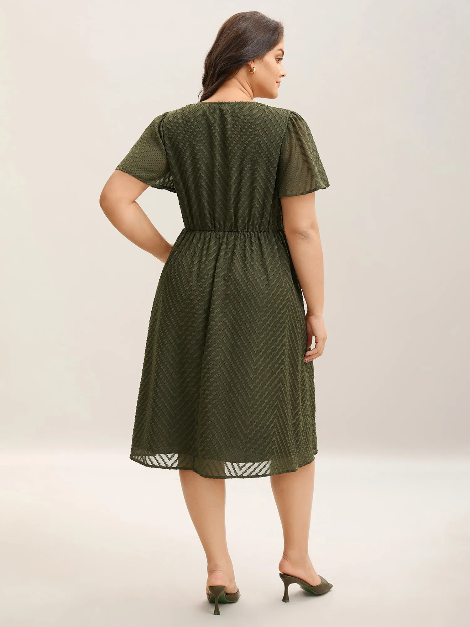 Textured Woven-Like Cinched-Waist Midi Dress sold by Bloomchic product image thumbnail 4