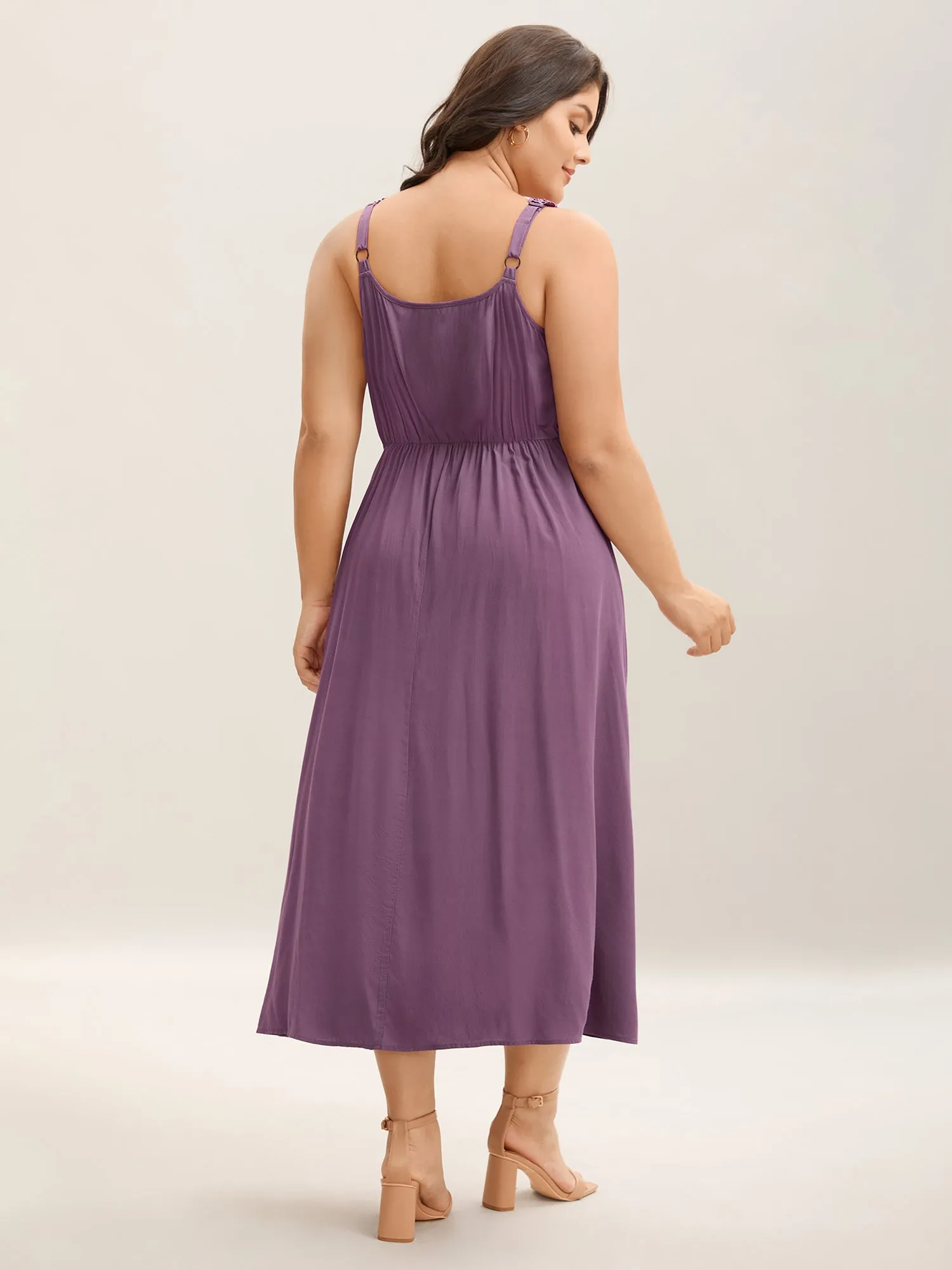 Woven Crochet Floral Neckline Midi Dress sold by Bloomchic product image thumbnail 4