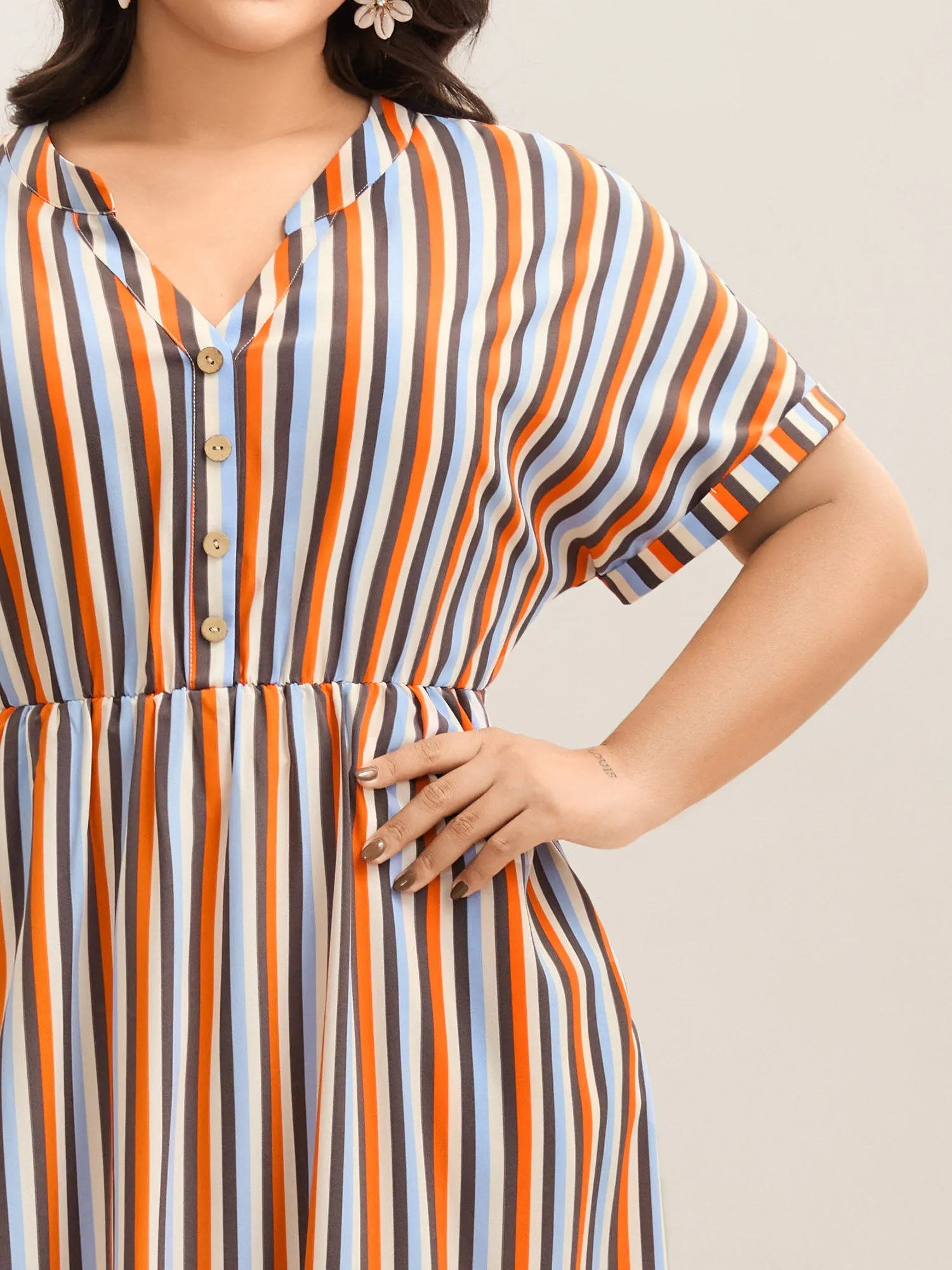 Stripes Notched Collar Pockets Midi Dress sold by Bloomchic product image thumbnail 2