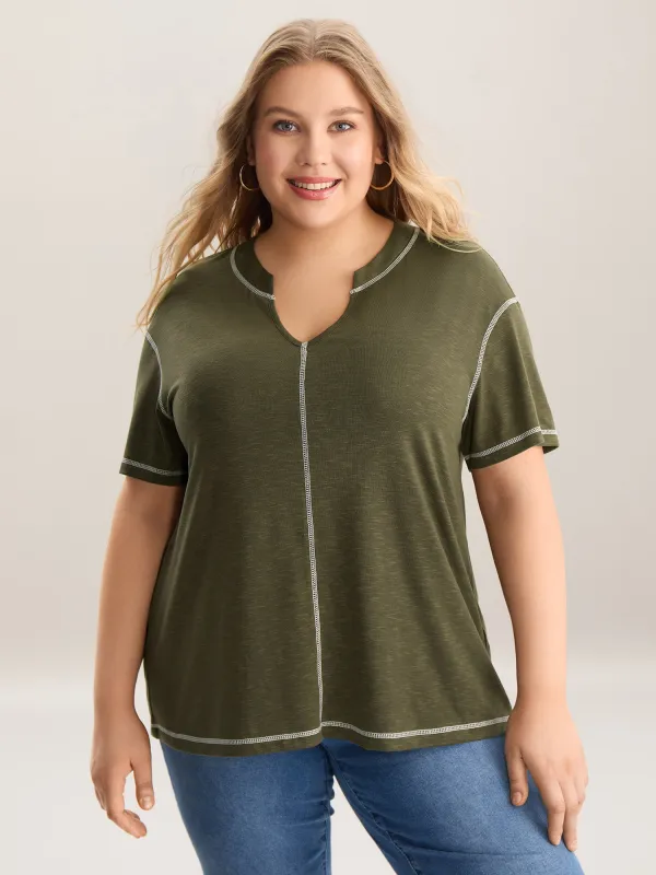 Color Contrast Trim Notched Collar T-Shirt sold by Bloomchic