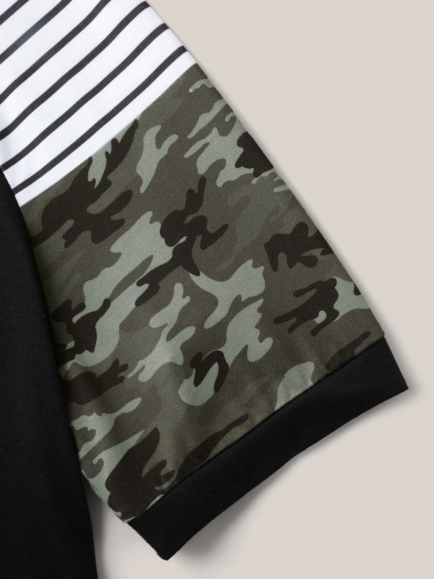 Striped Camouflage Print Round Neck T-Shirt sold by Bloomchic product image thumbnail 5