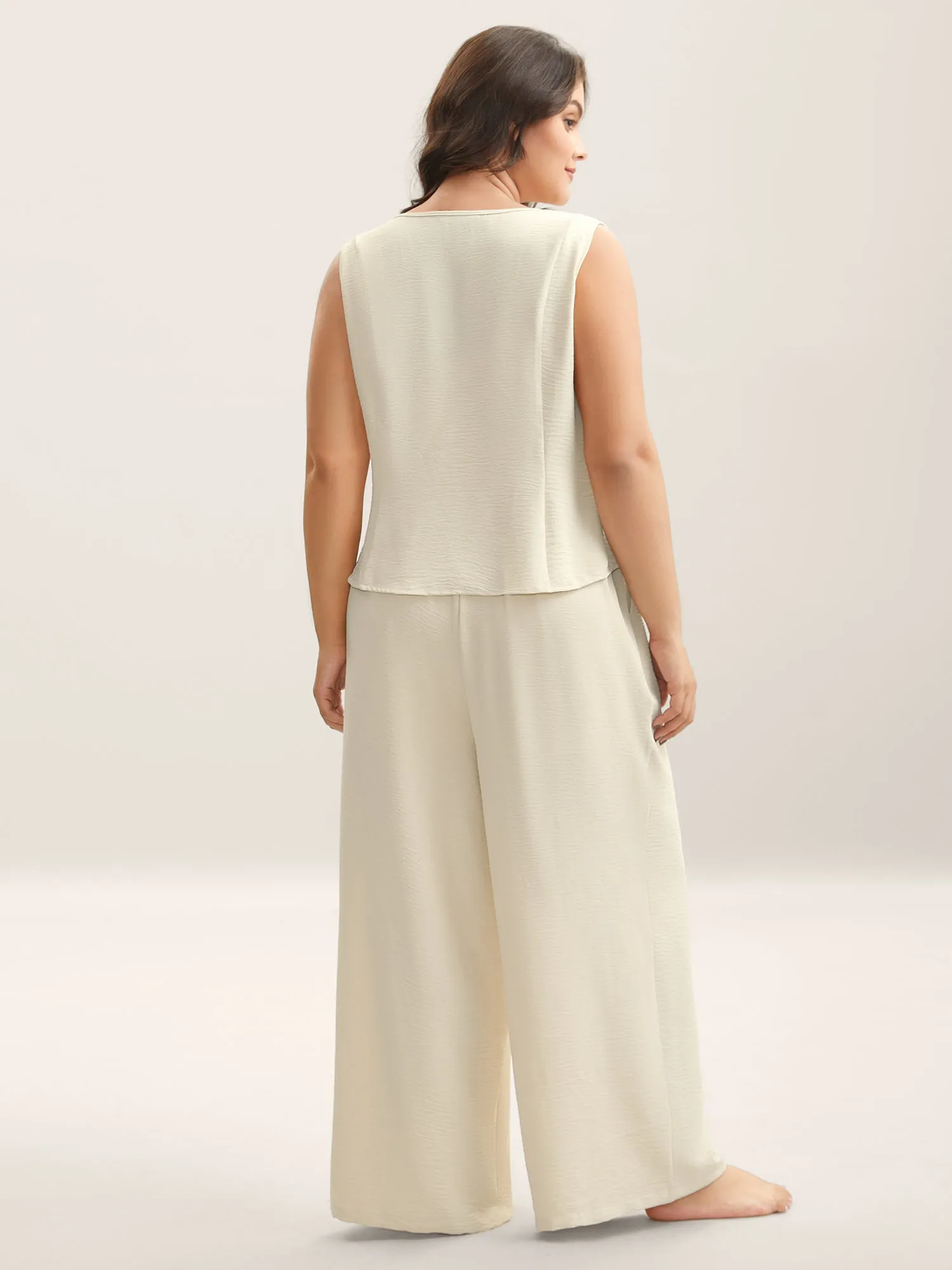 Textured Stretchy Button Detail Co-Ord Set sold by Bloomchic product image thumbnail 4