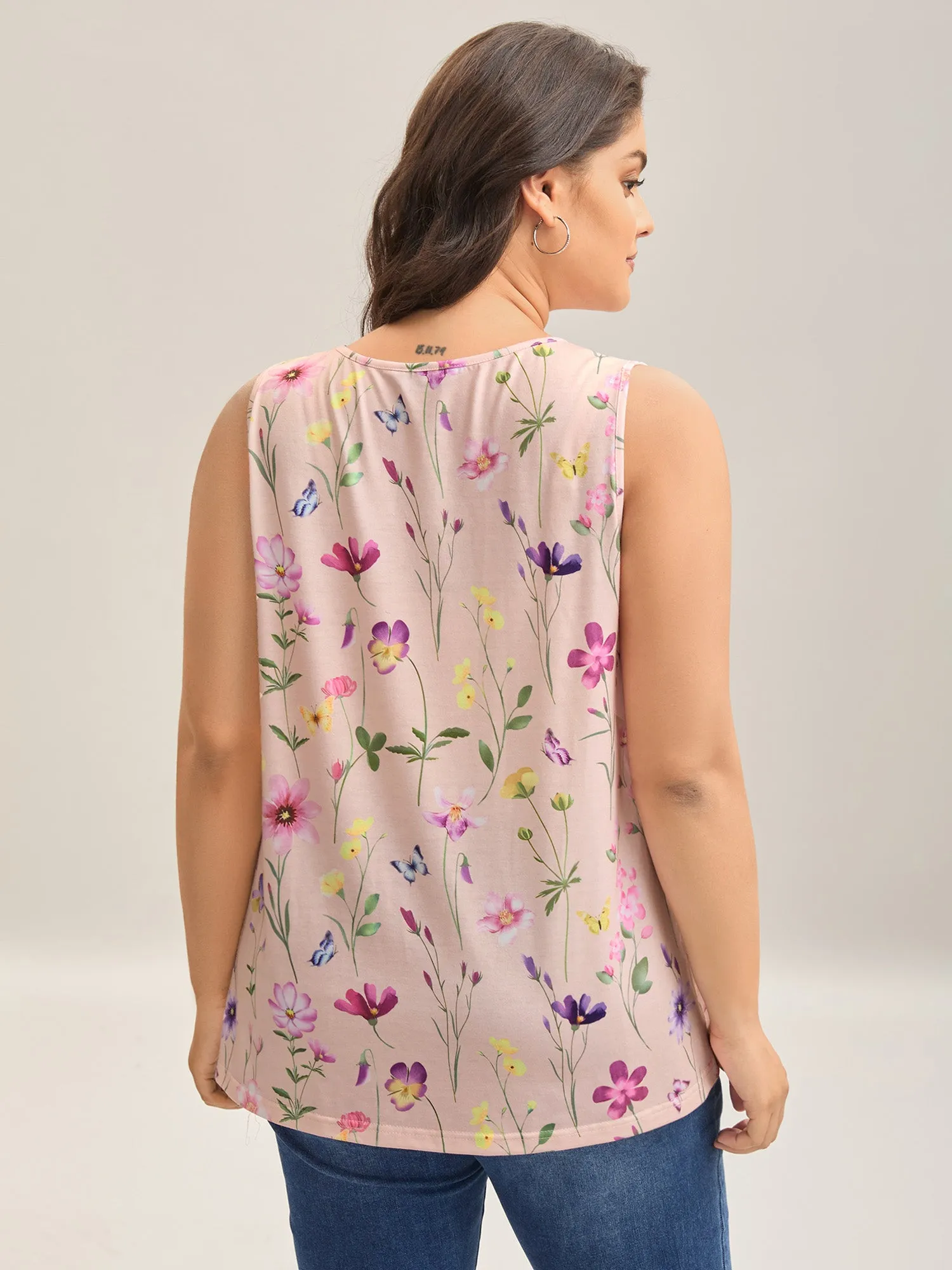 Floral Print Flowy Pleated Tank Top sold by Bloomchic product image thumbnail 4