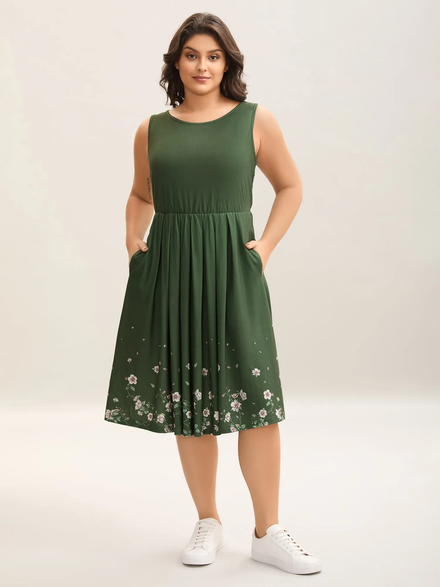 Floral Hem Print Cinched-Waist Midi Dress sold by Bloomchic product image thumbnail 3