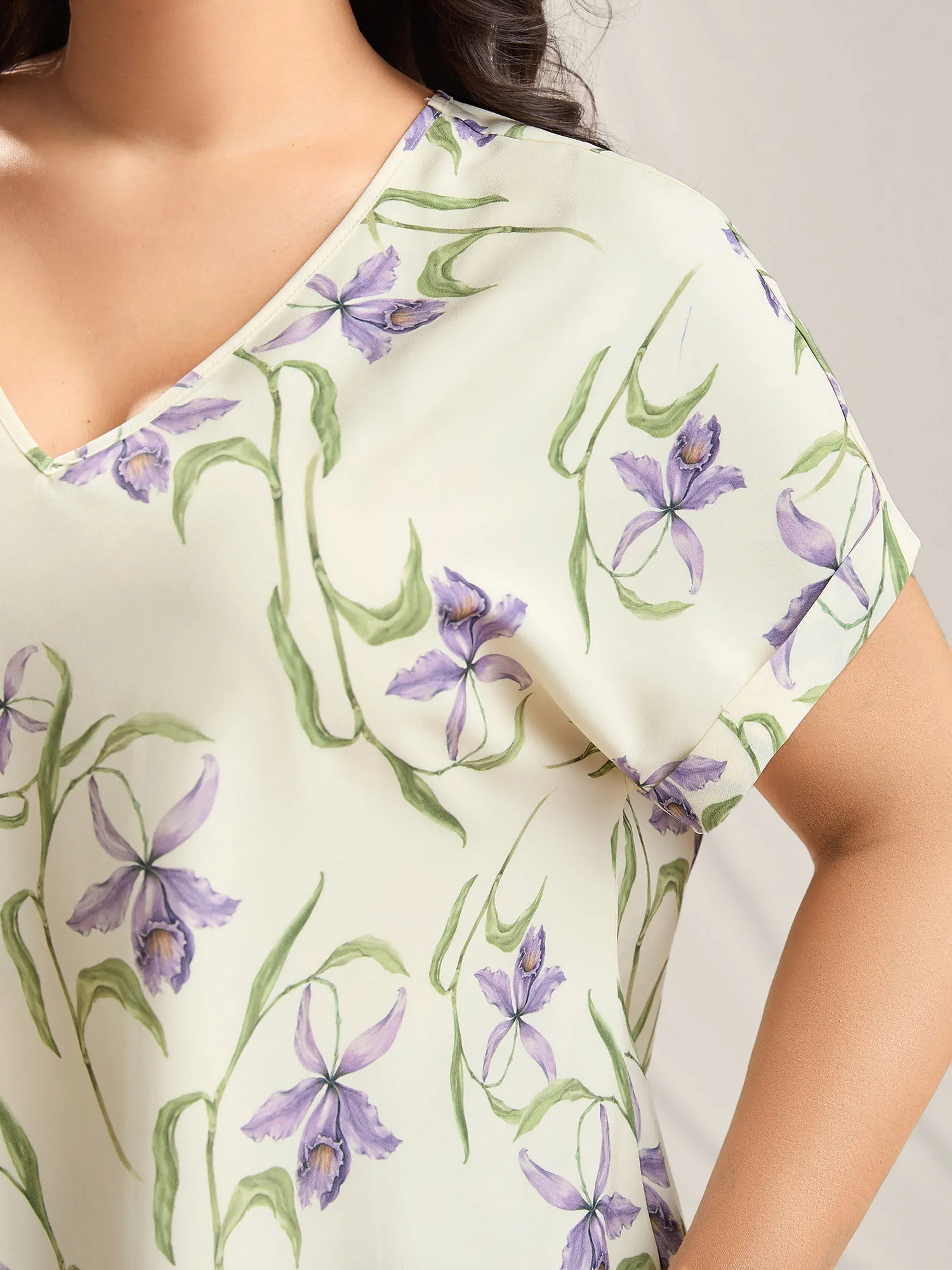 Large Flower Print Curved Hem Blouse sold by Bloomchic product image thumbnail 2
