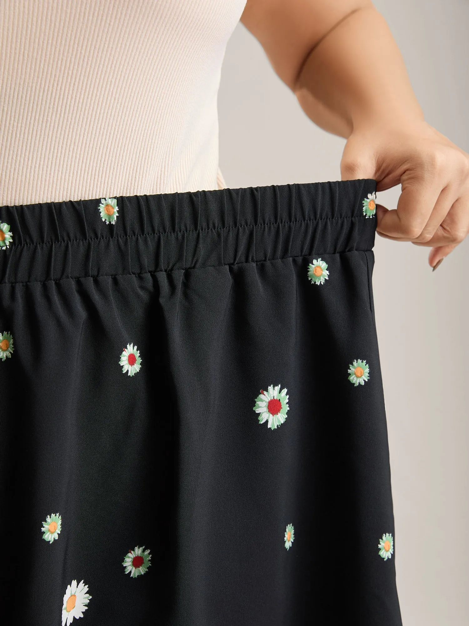 Floral Print Pleated Midi Skirt sold by Bloomchic product image thumbnail 3