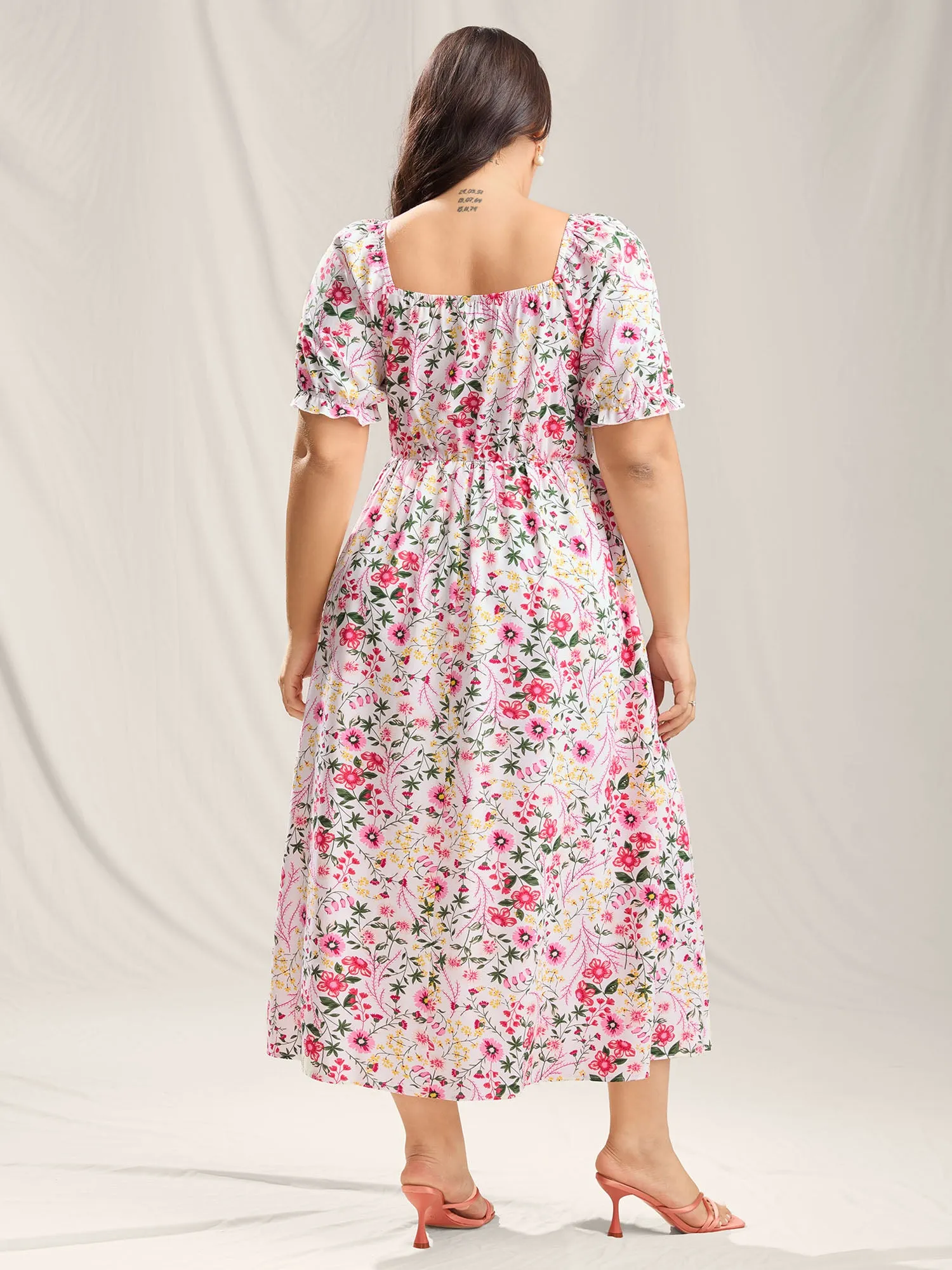 Shirred Floral Print Pockets Maxi Dress sold by Bloomchic product image thumbnail 4