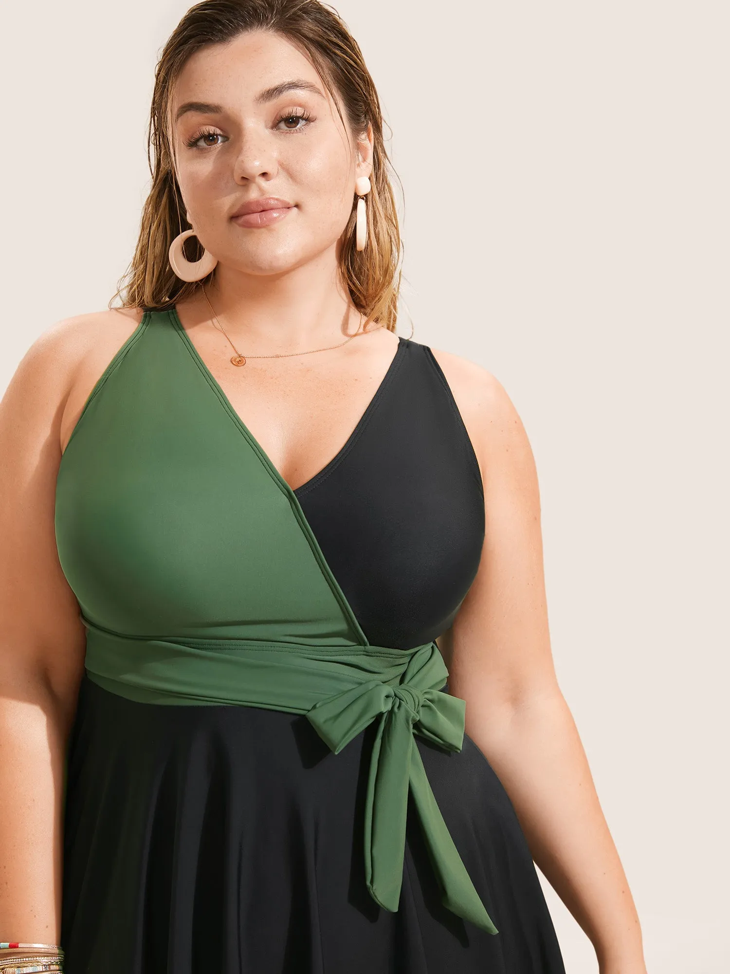 Two Tone Ties High Rise Swim Dress sold by Bloomchic product image thumbnail 4