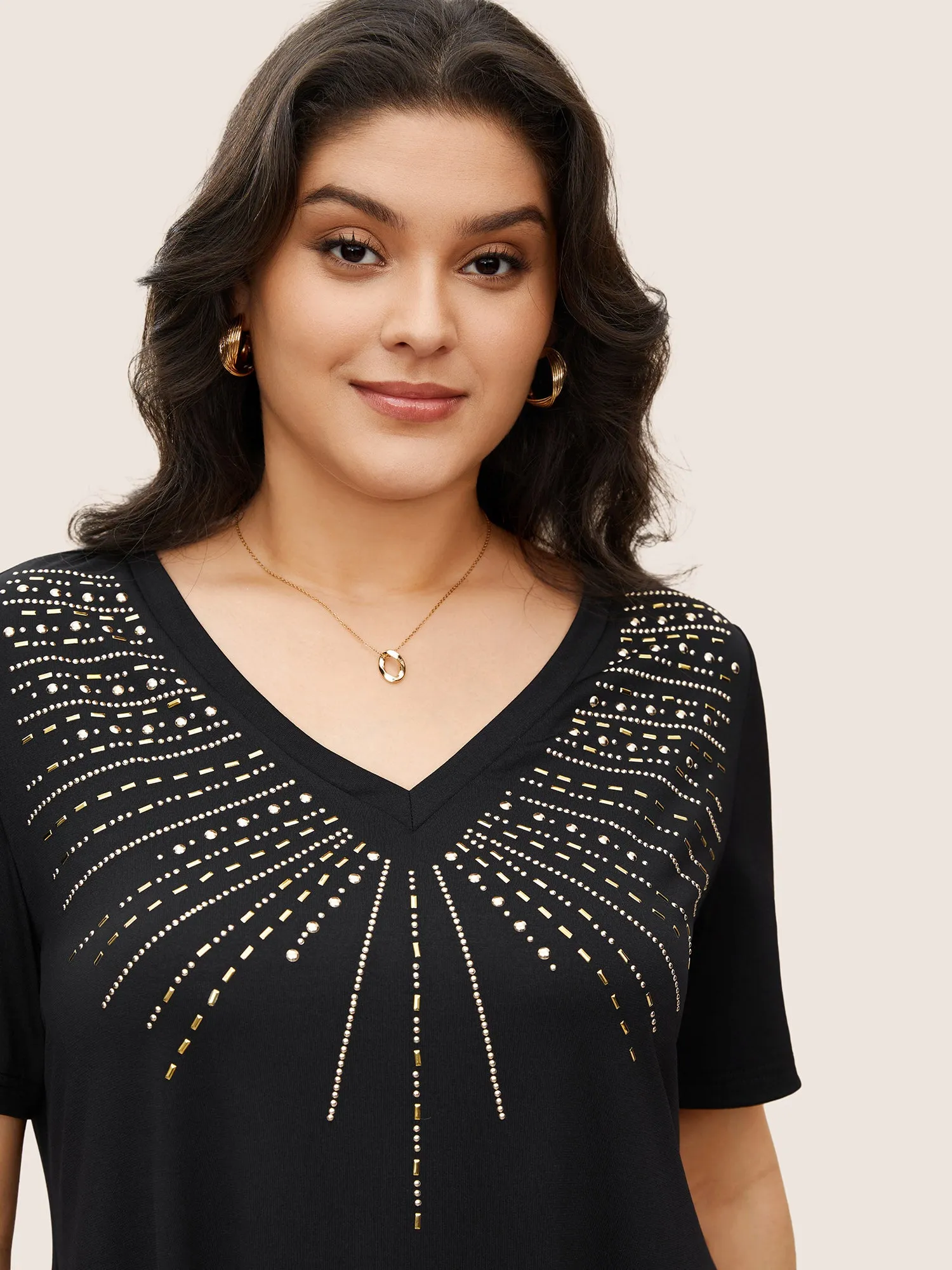 V Neck Pocket Rhinestone Detailing T-shirt sold by Bloomchic product image thumbnail 4