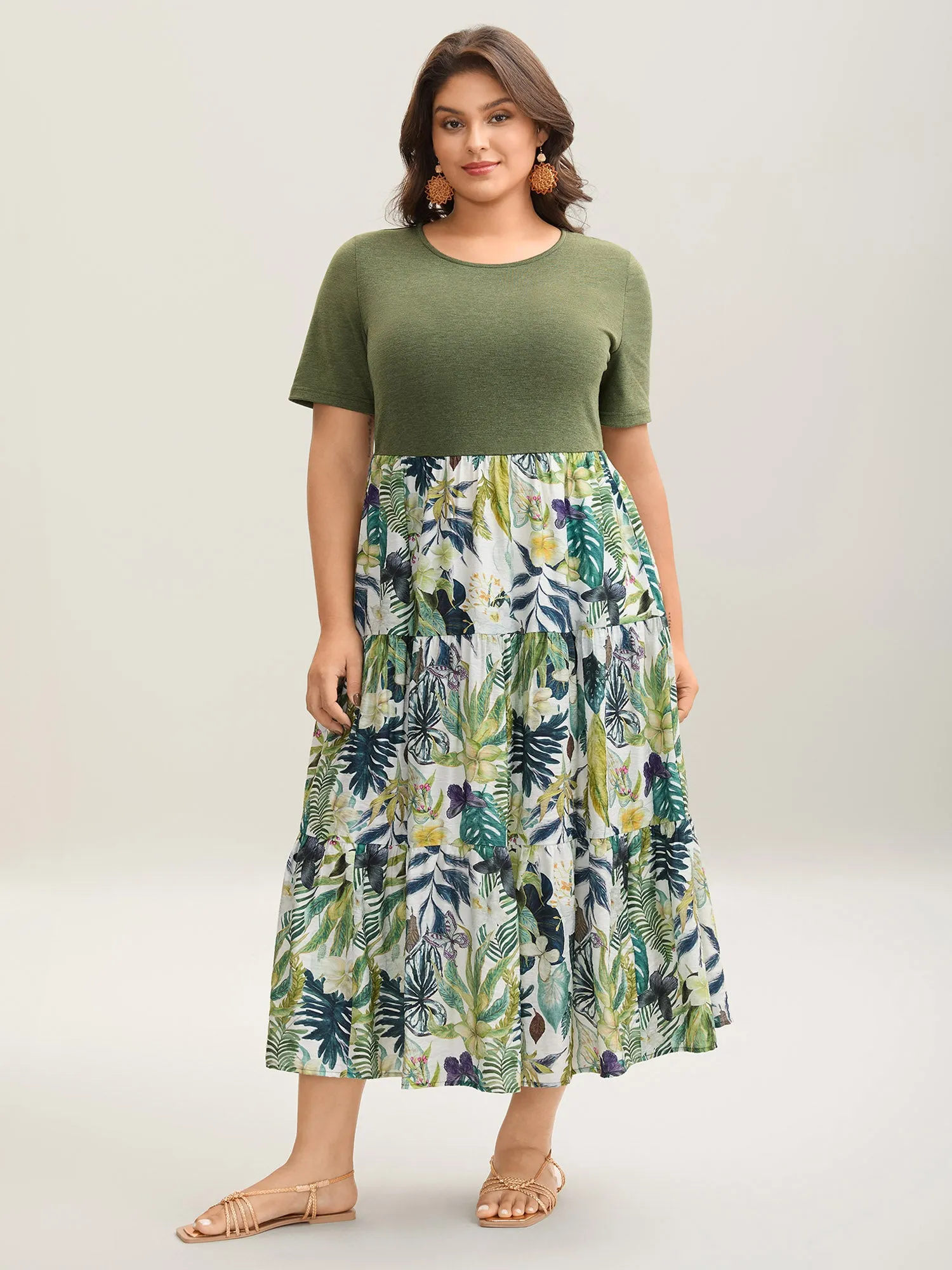Tropical Floral Print Spliced Maxi Dress sold by Bloomchic product image thumbnail 3