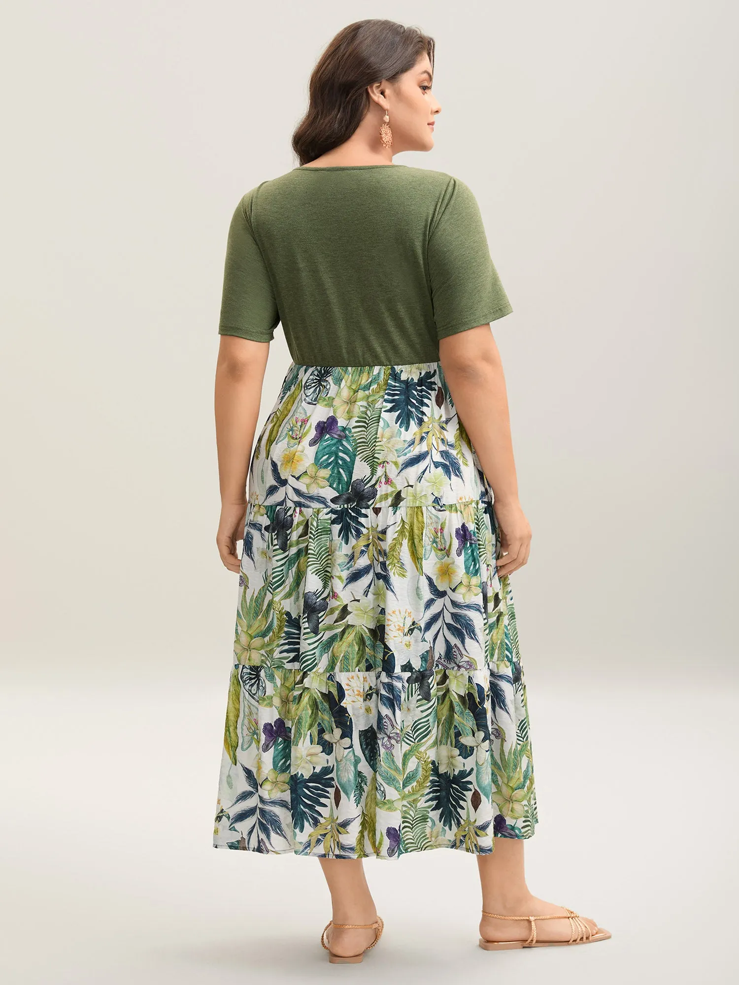 Tropical Floral Print Spliced Maxi Dress sold by Bloomchic product image thumbnail 4