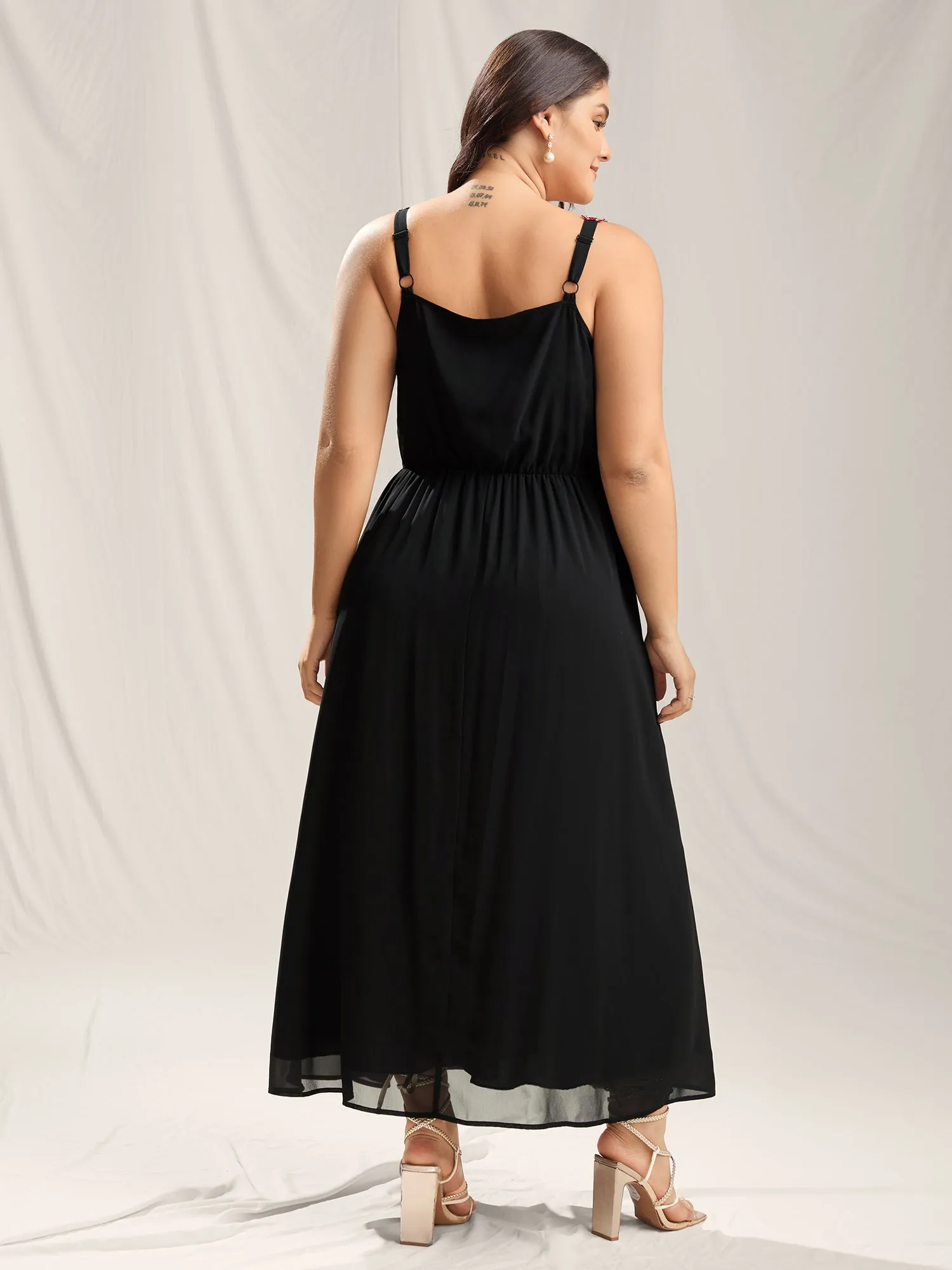 Floral Sweetheart Neckline Cinched-Waist Dress sold by Bloomchic product image thumbnail 4