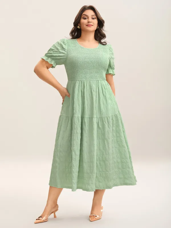 Textured Shirred Bodice Pockets Maxi Dress sold by Bloomchic