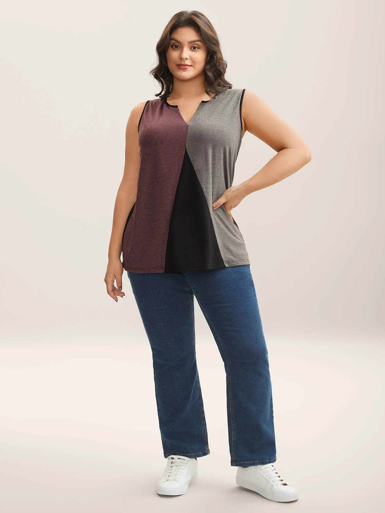 Color Block Flowy Split Neck Tank Top sold by Bloomchic product image thumbnail 3