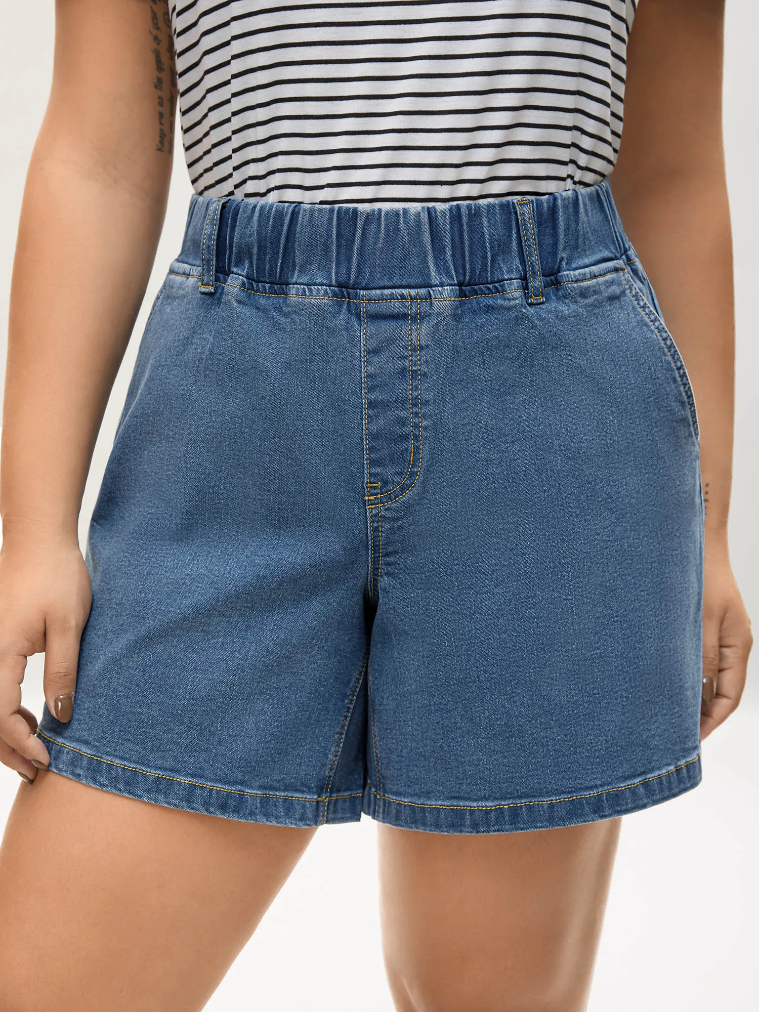 Classic Cut Pull-On Denim Shorts sold by Bloomchic product image thumbnail 3