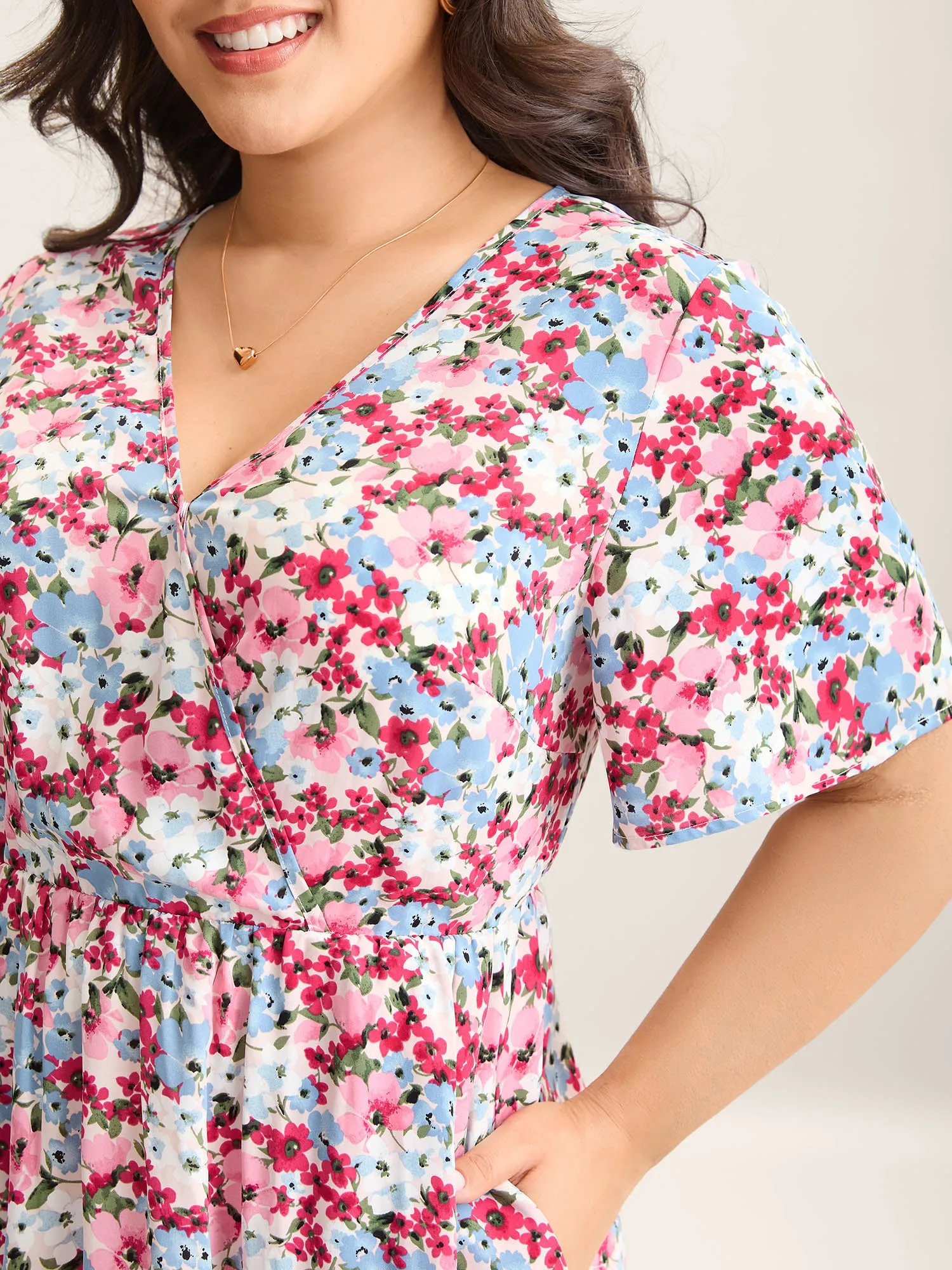 Floral Print Pockets Lined Midi Dress sold by Bloomchic product image thumbnail 2