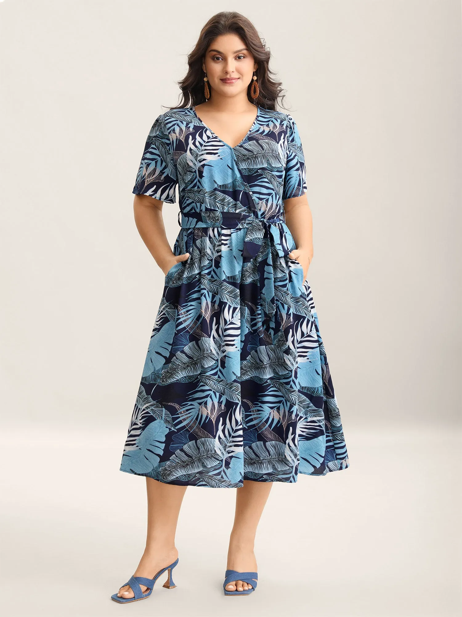 Tropical Leaf Print Pockets Belted Midi Dress sold by Bloomchic product image thumbnail 3