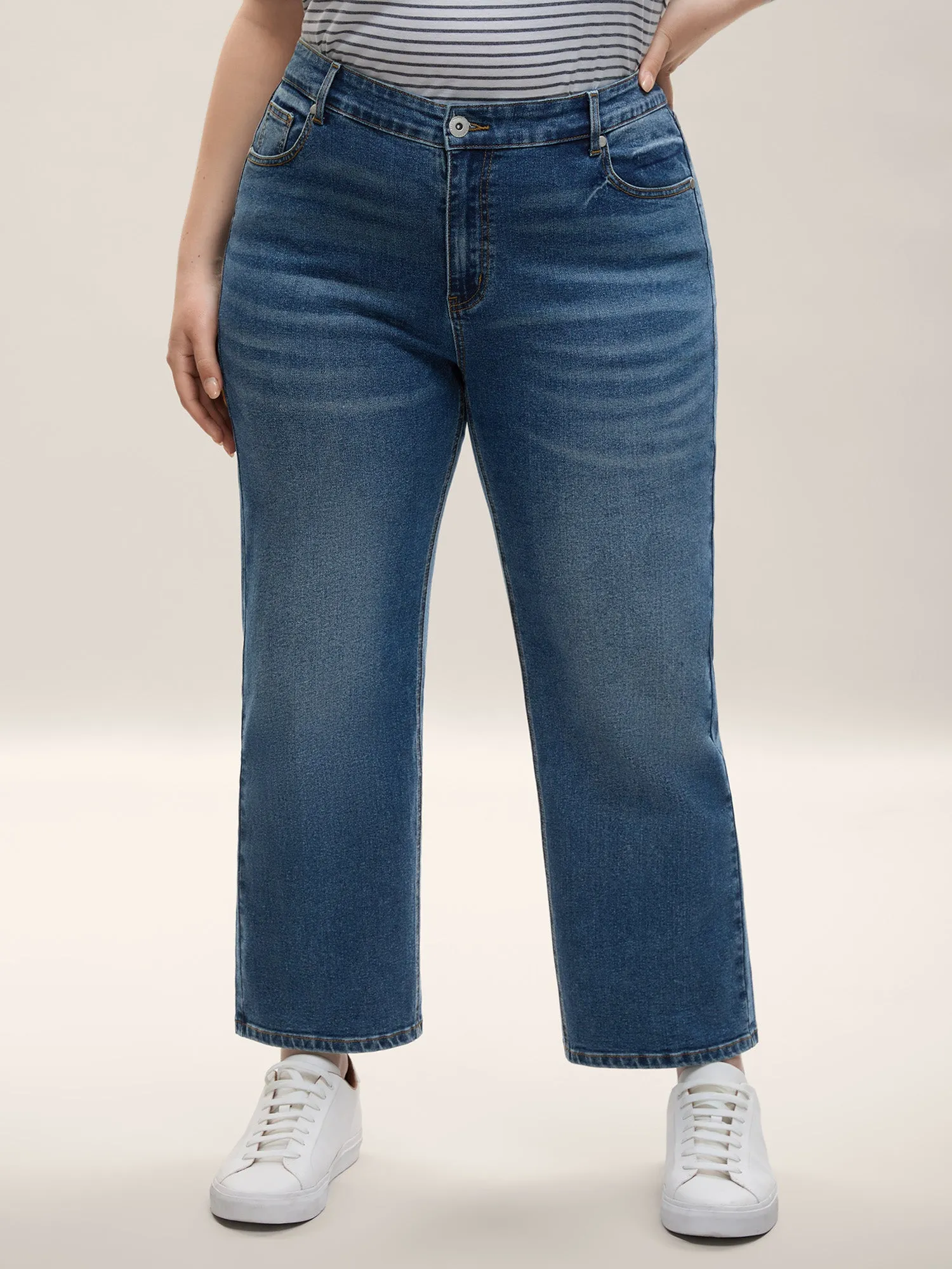 Cowboy Waist Straight-Leg Mid-Rise Jeans sold by Bloomchic