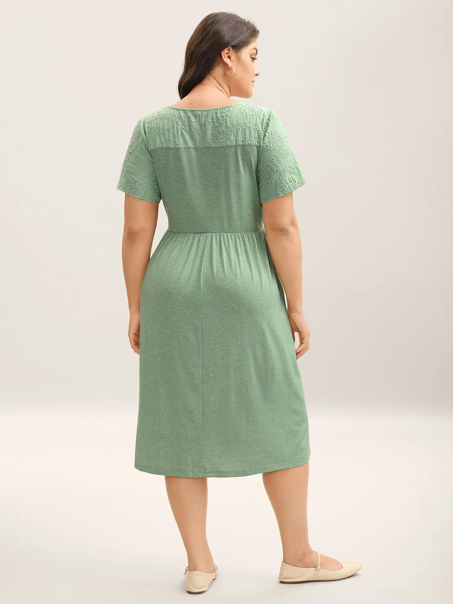 Stretchy Sheer Textured Spliced Midi Dress sold by Bloomchic product image thumbnail 4