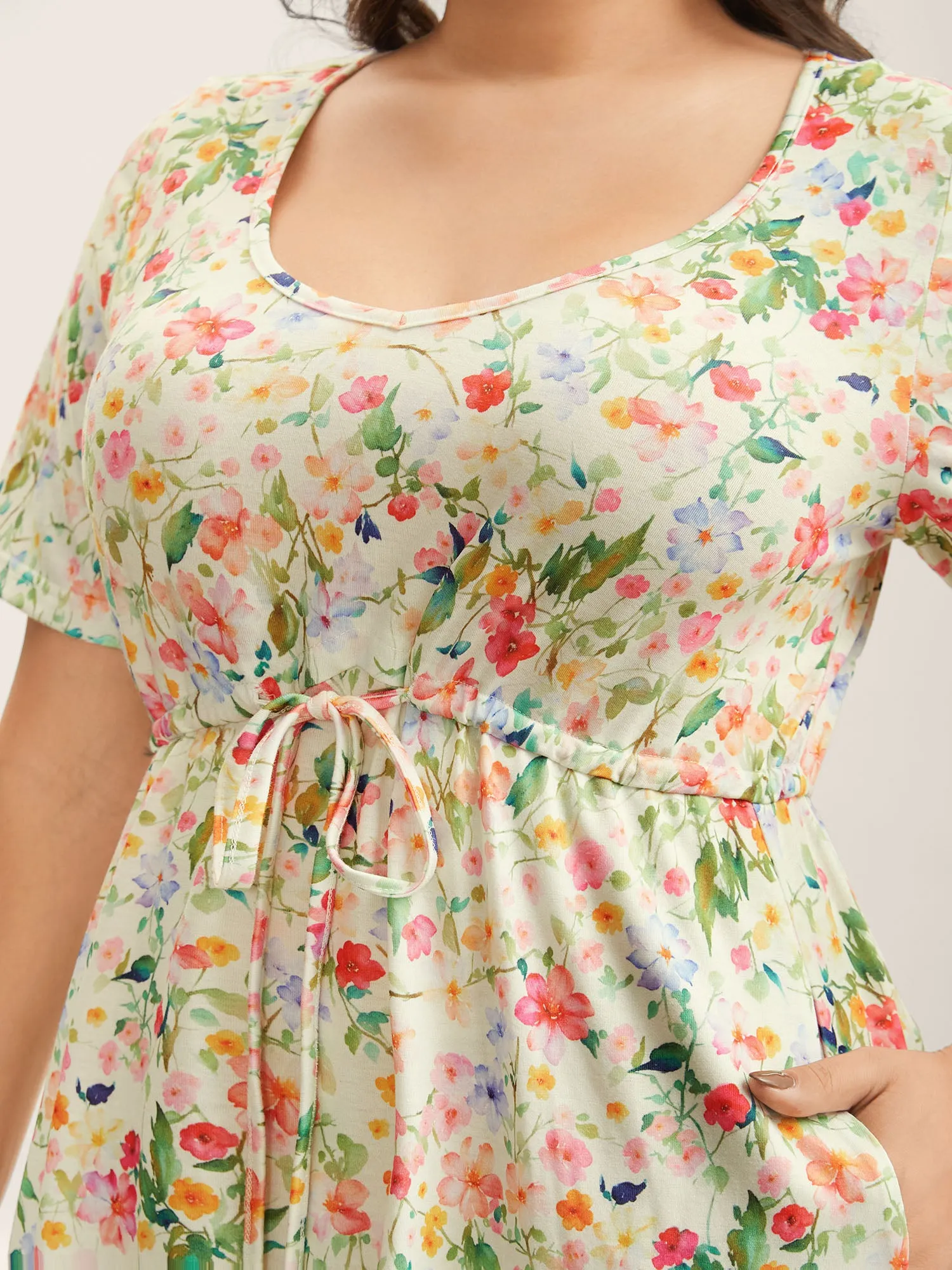 Ditsy Floral Print Waist Tie Midi Dress sold by Bloomchic product image thumbnail 2