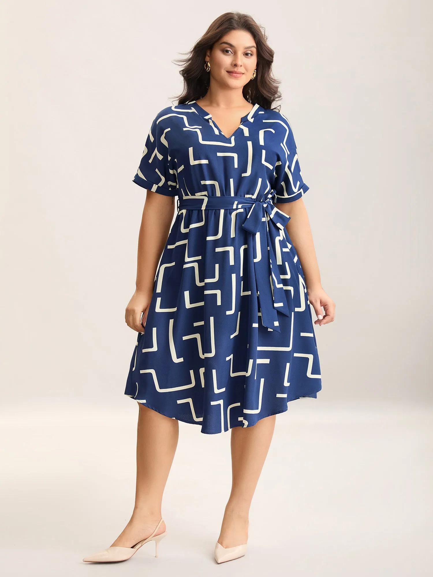 Geometric Print Curved Hem Midi Dress sold by Bloomchic product image thumbnail 3