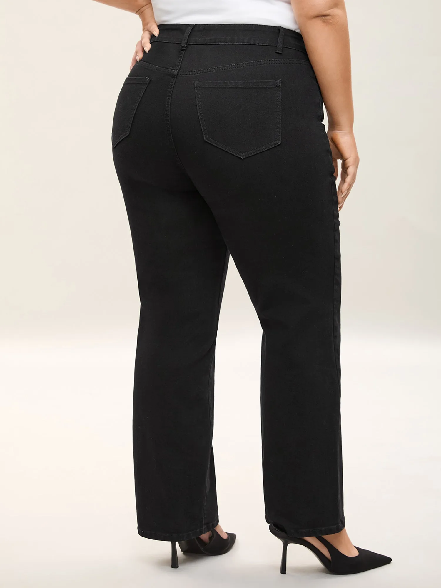 Classic Straight-Leg High-Rise Jeans sold by Bloomchic product image thumbnail 2
