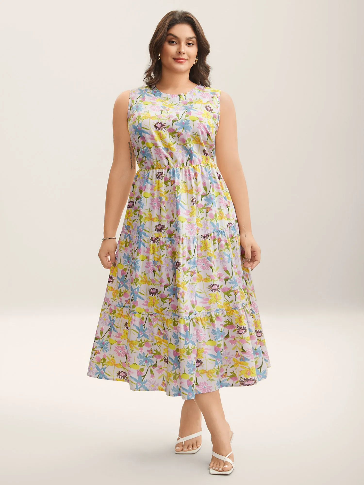Floral Print Round Neck Tiered Maxi Dress sold by Bloomchic product image thumbnail 3