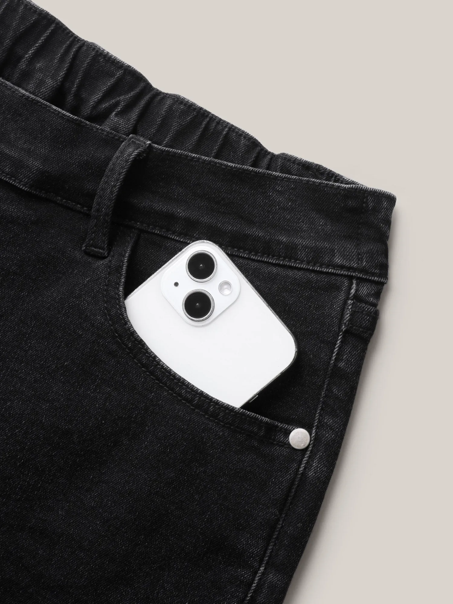 Classic Cut Pocket Denim Shorts sold by Bloomchic product image thumbnail 5