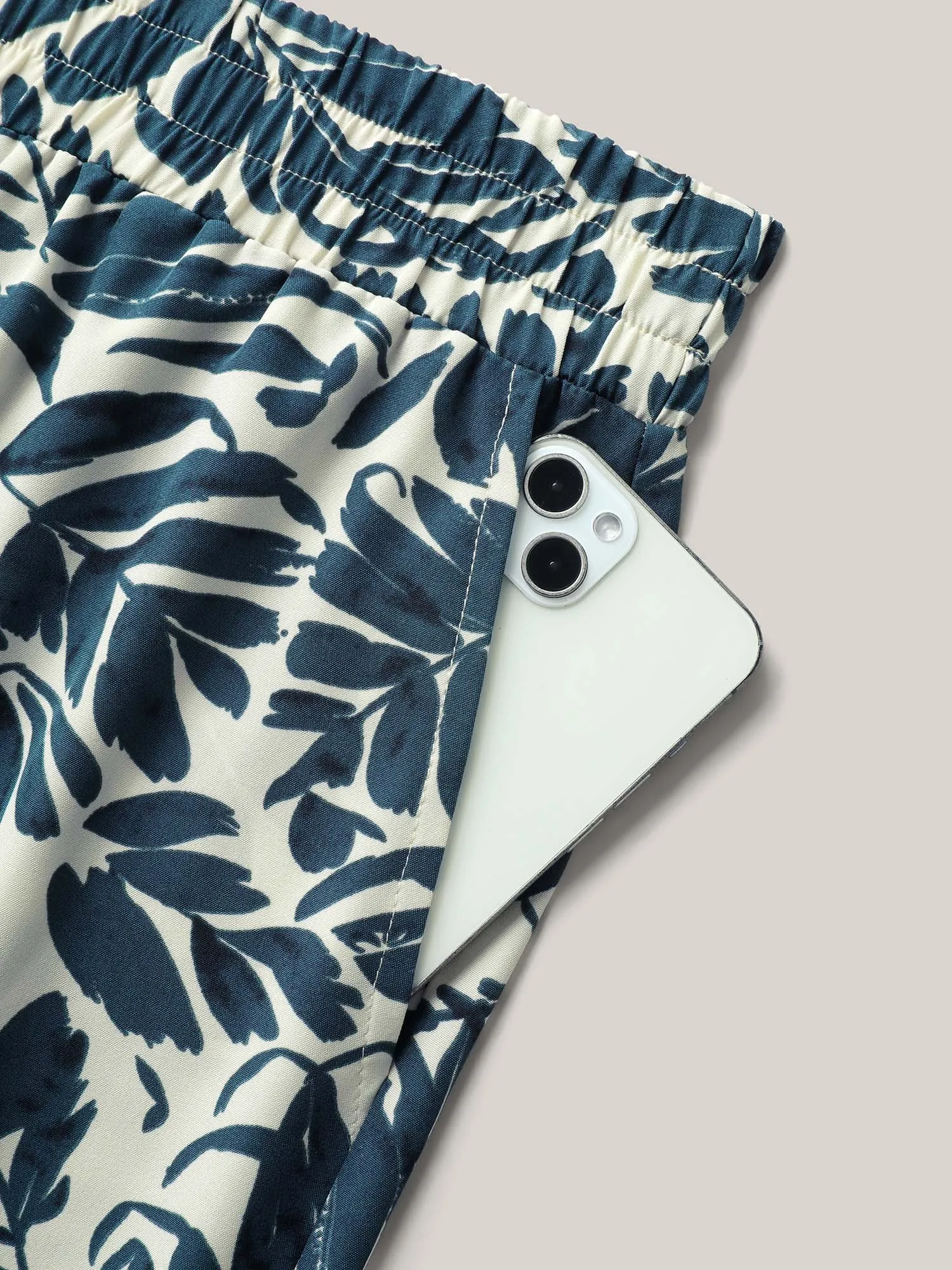 Tropical Leaf Print Wide-Leg Pants sold by Bloomchic product image thumbnail 5