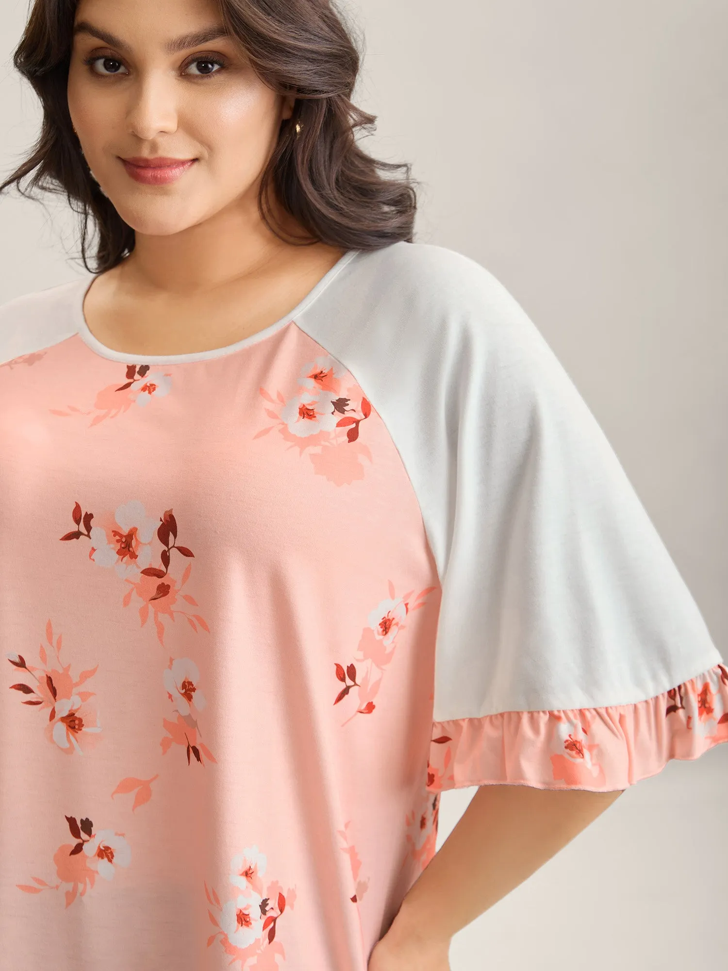 Floral Print Spliced Lotus Leaf Sleeve T-Shirt sold by Bloomchic product image thumbnail 2