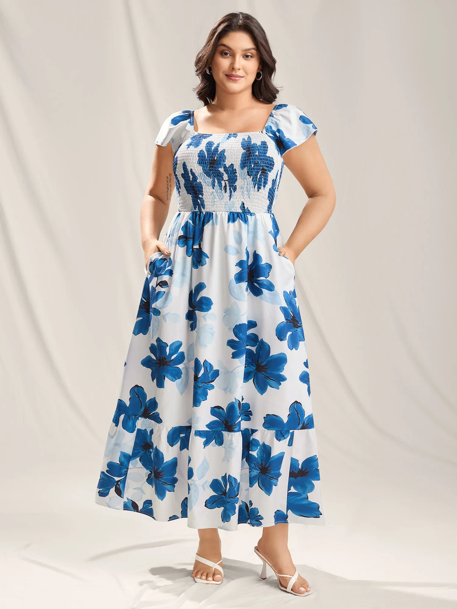 Floral Pattern Shirred Pockets Midi Dress sold by Bloomchic product image thumbnail 3