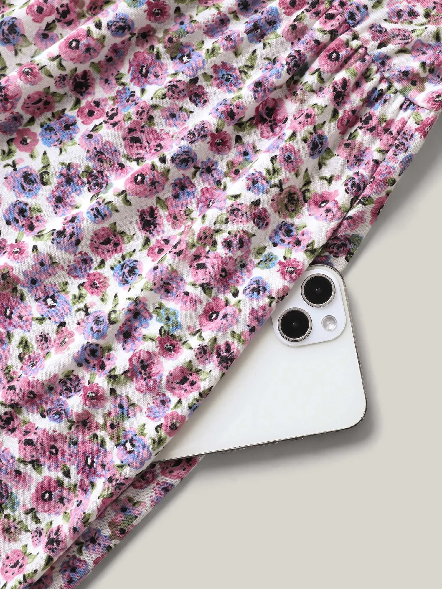 Ditsy Floral Flutter Sleeve Pockets Midi Dress sold by Bloomchic product image thumbnail 5